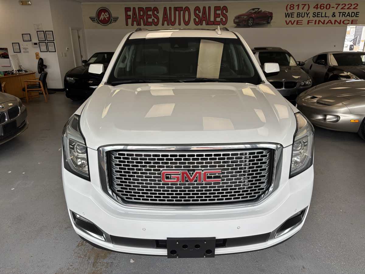 2016 GMC Yukon Denali 2WD's photo
