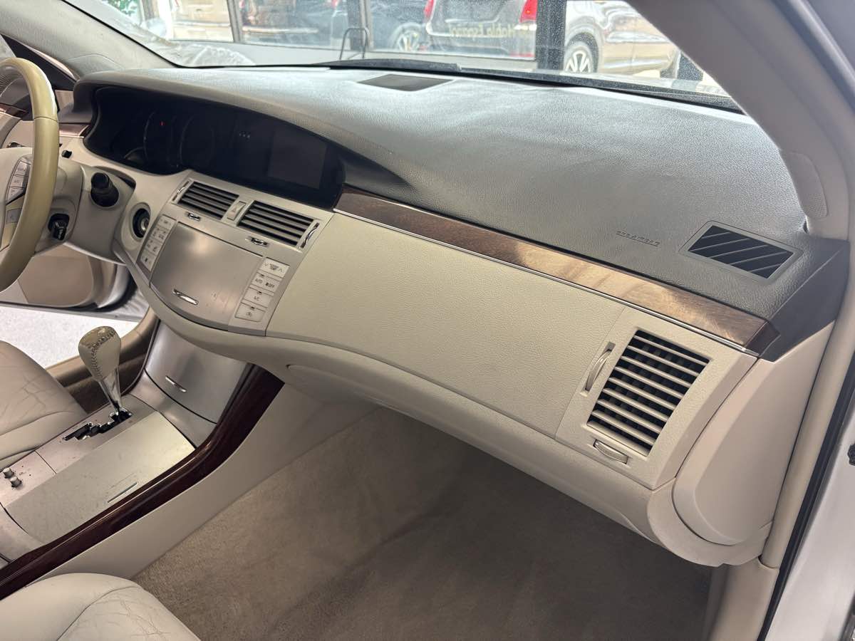 Toyota Avalon photo 14