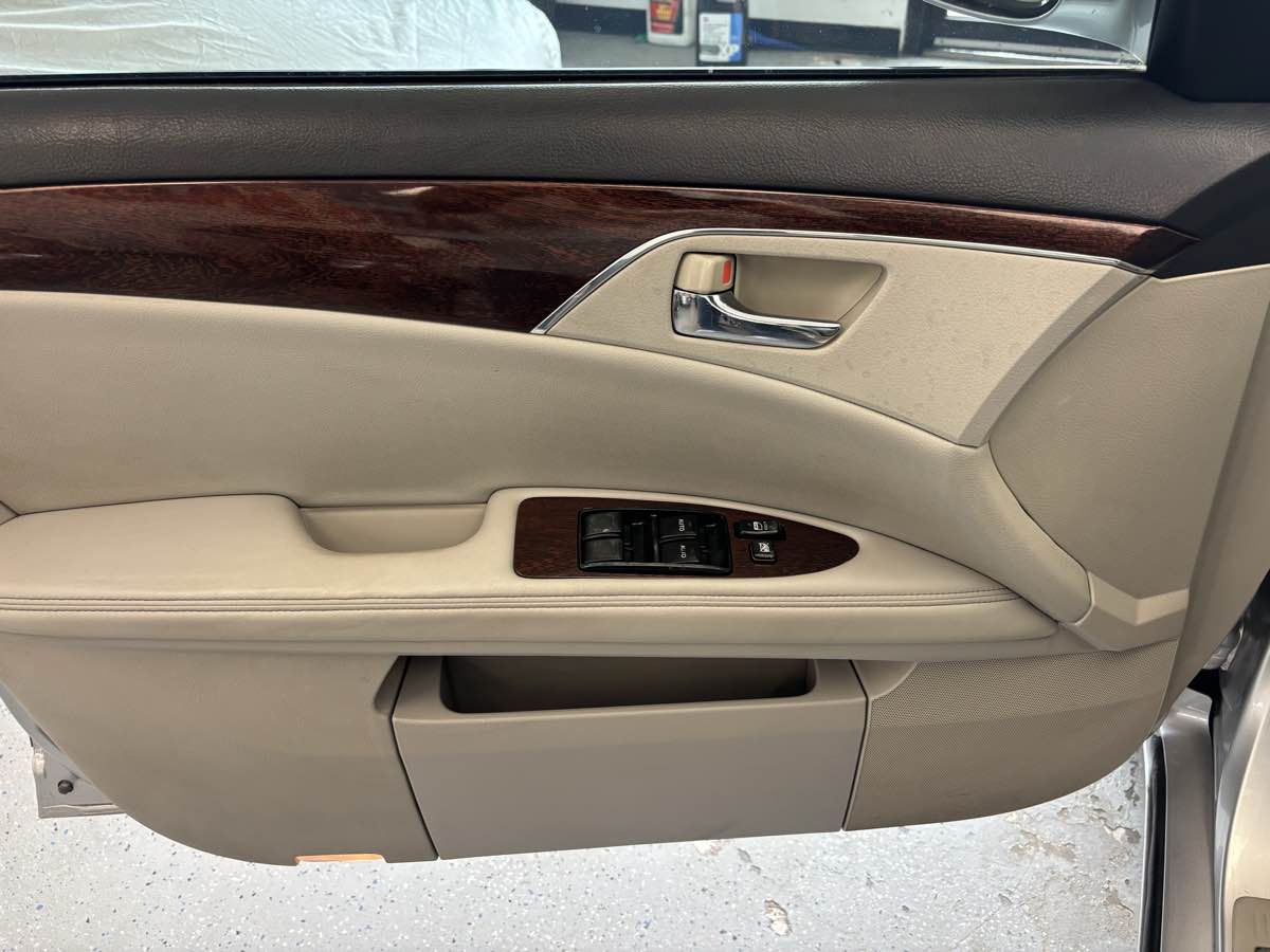 Toyota Avalon photo 22
