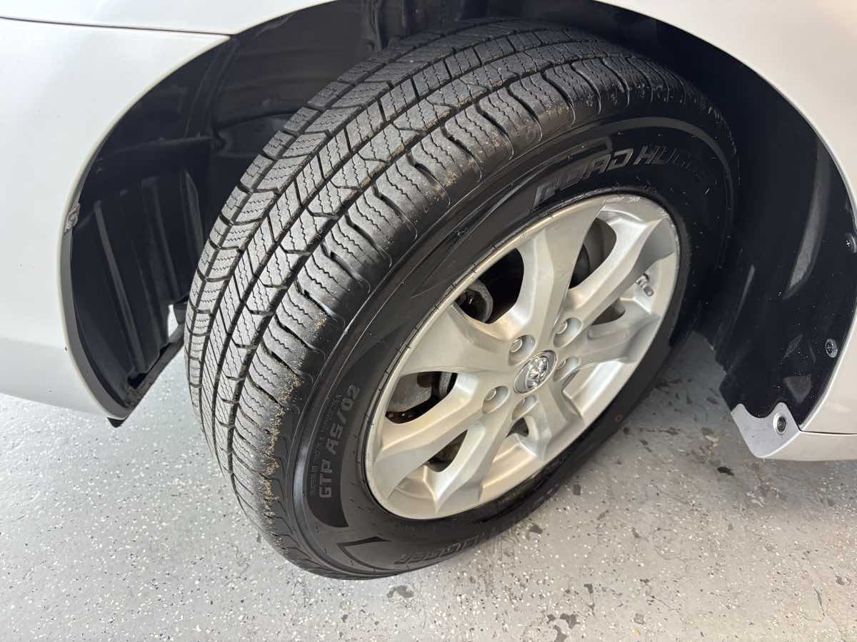 Toyota Camry photo 27