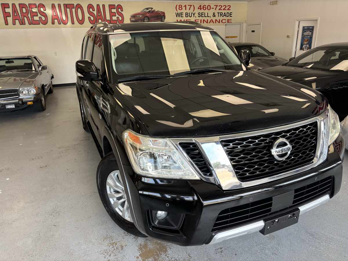 Nissan Armada photo 5