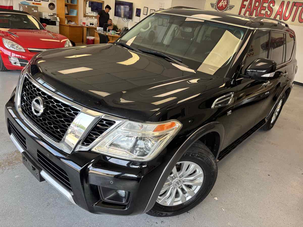 Nissan Armada photo 6