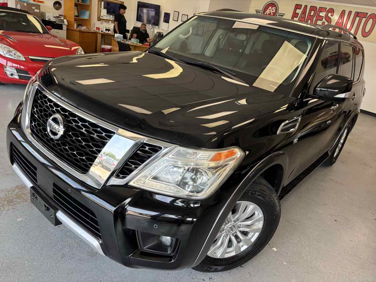 Nissan Armada photo 9