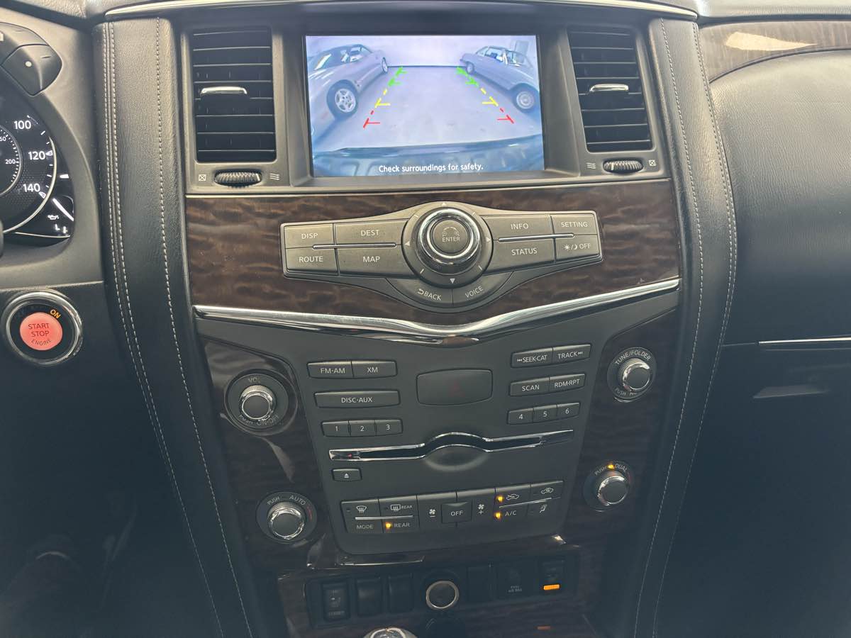 Nissan Armada photo 17