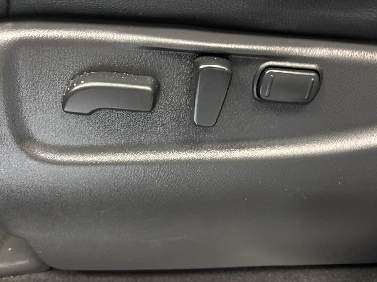 Nissan Armada photo 20