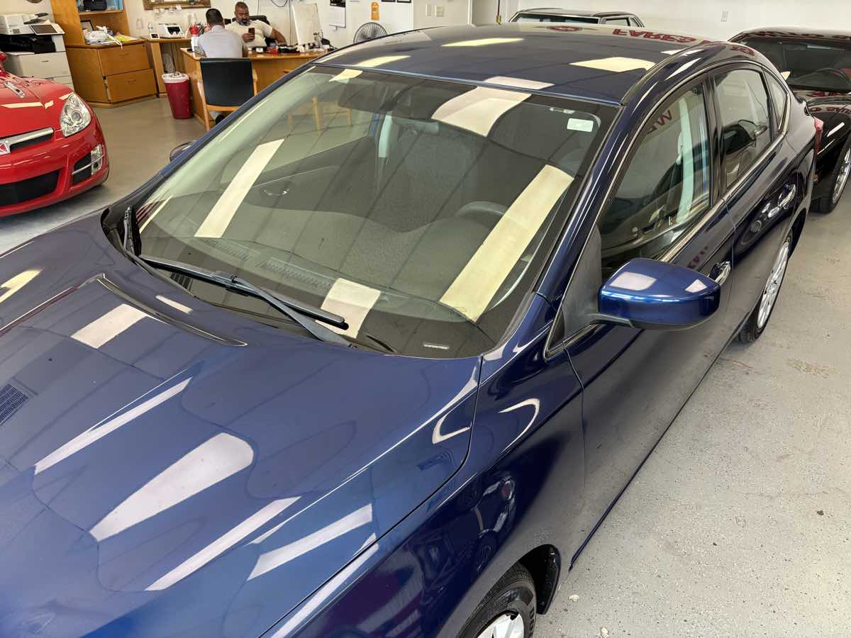 Nissan Sentra photo 3
