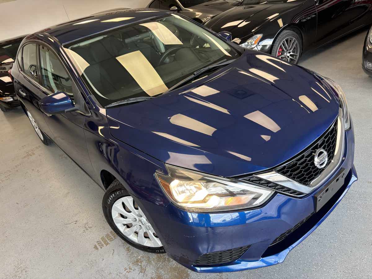 Nissan Sentra photo 8