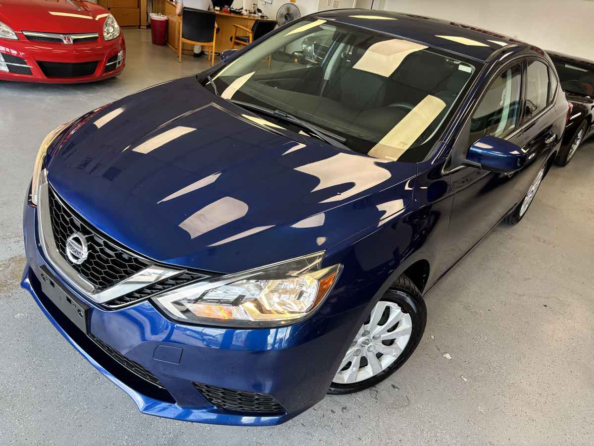 Nissan Sentra photo 9