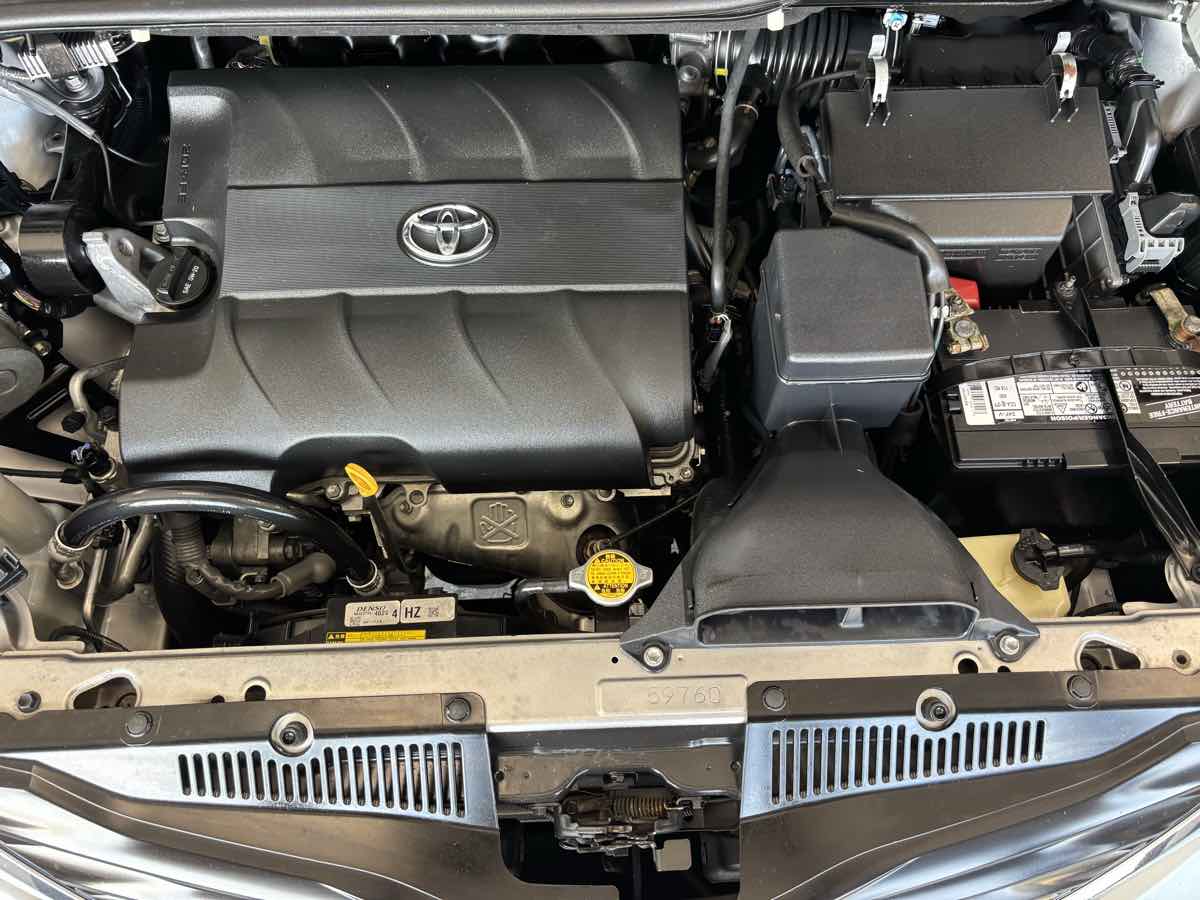 Toyota Sienna photo 24