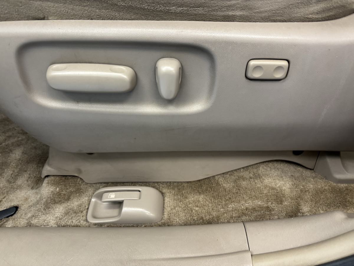 Toyota Sienna photo 21