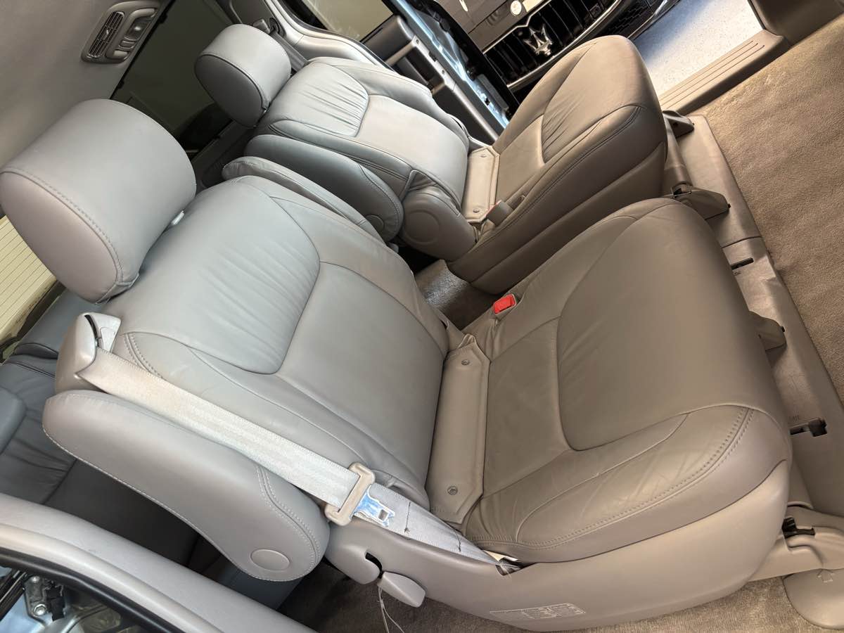 Toyota Sienna photo 23