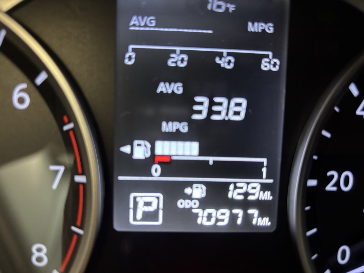 Nissan Versa photo 15