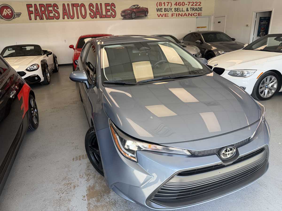 2023 Toyota Corolla LE