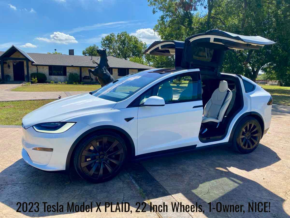 2023 Tesla Model X Plaid