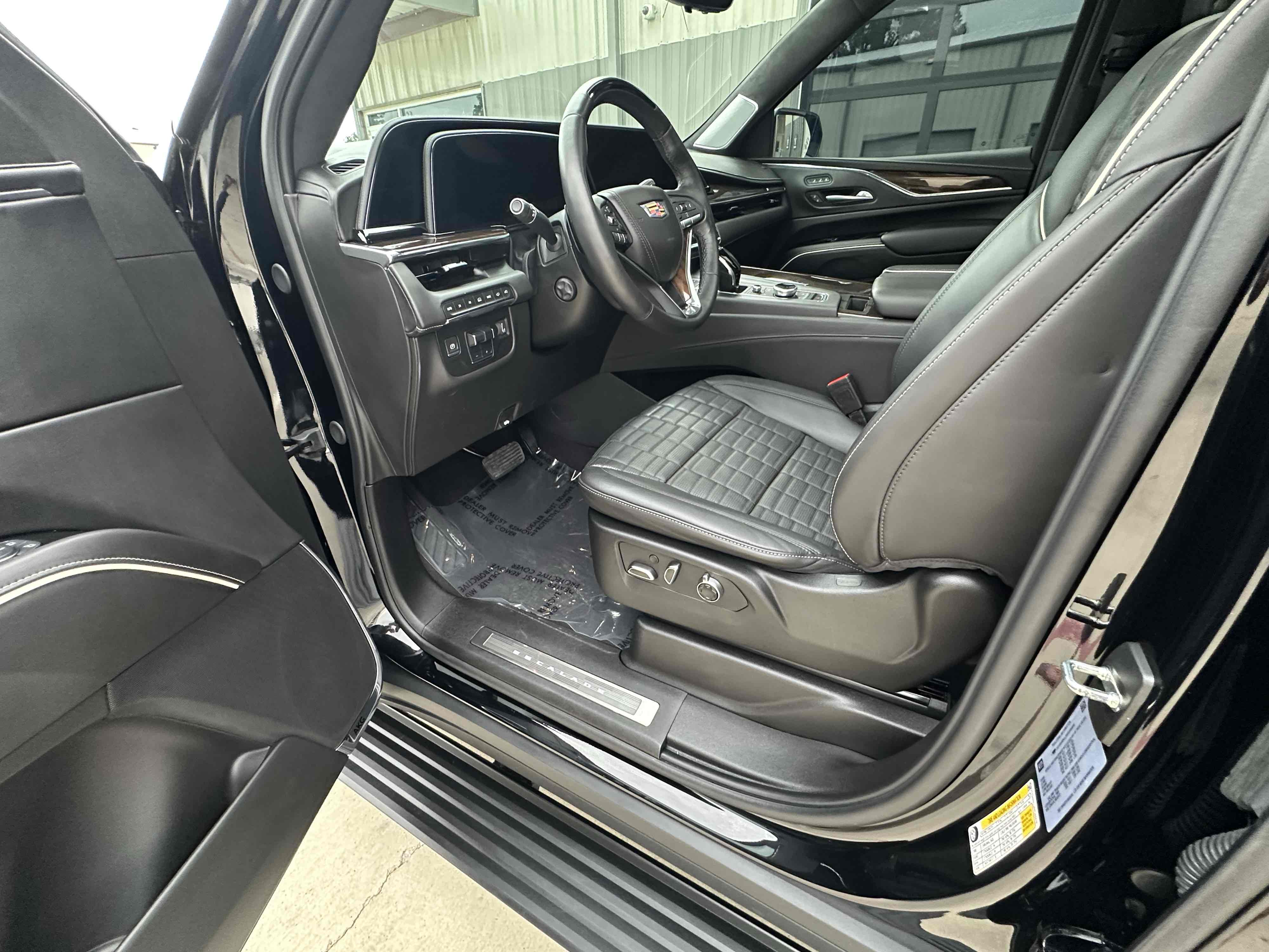 2024 Cadillac Escalade ESV Sport Platinum photo 23