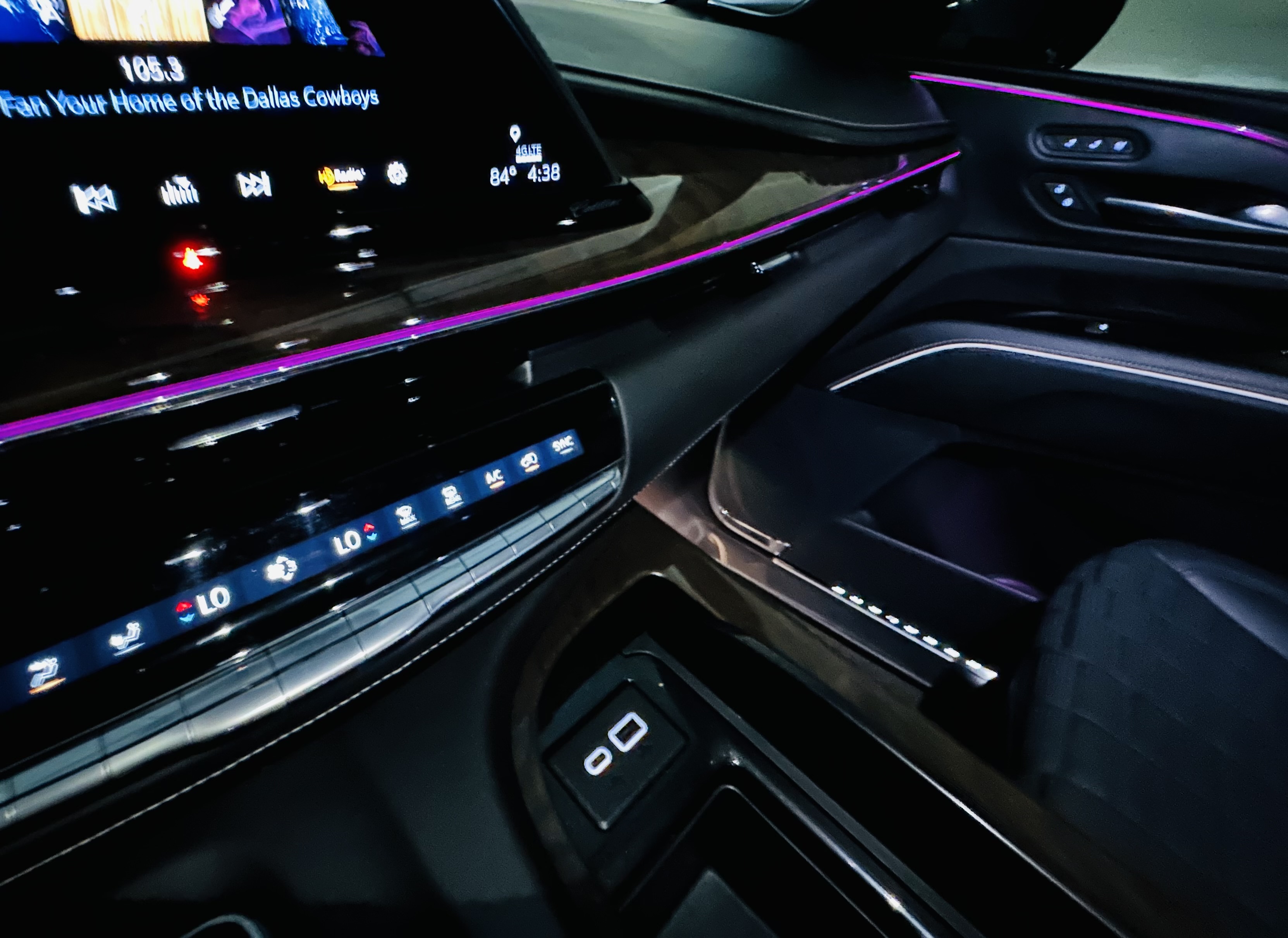 2024 Cadillac Escalade ESV Sport Platinum photo 47