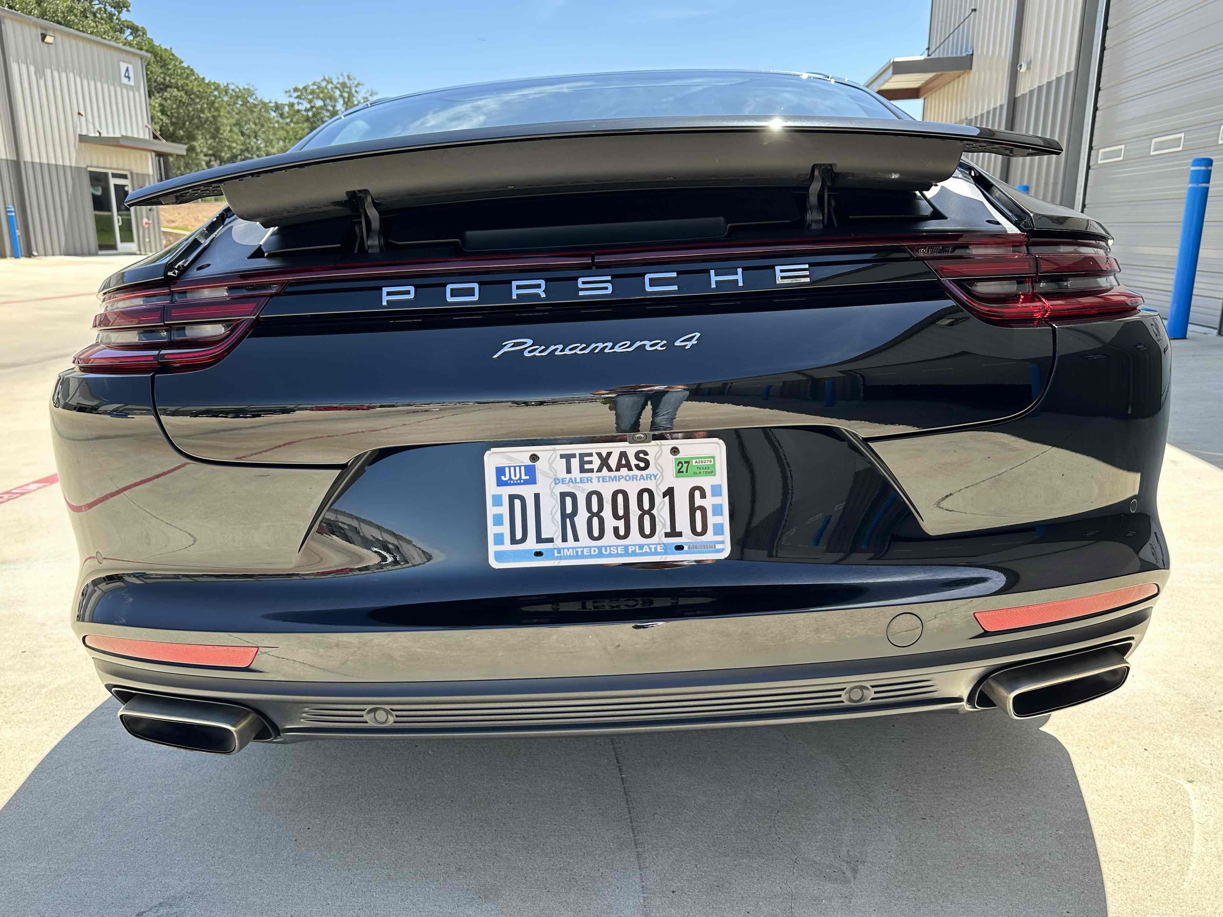 2020 Porsche Panamera 4 photo 5