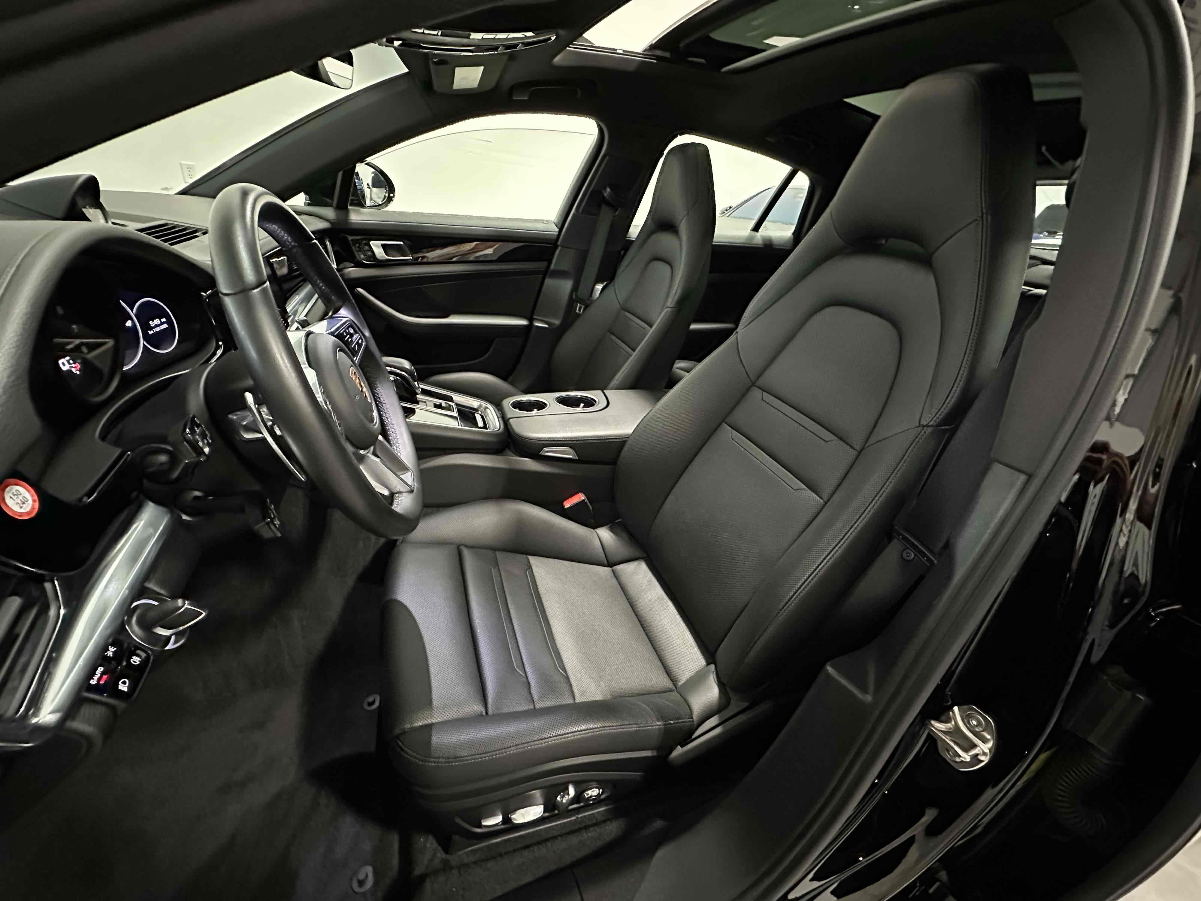 2020 Porsche Panamera 4 photo 13