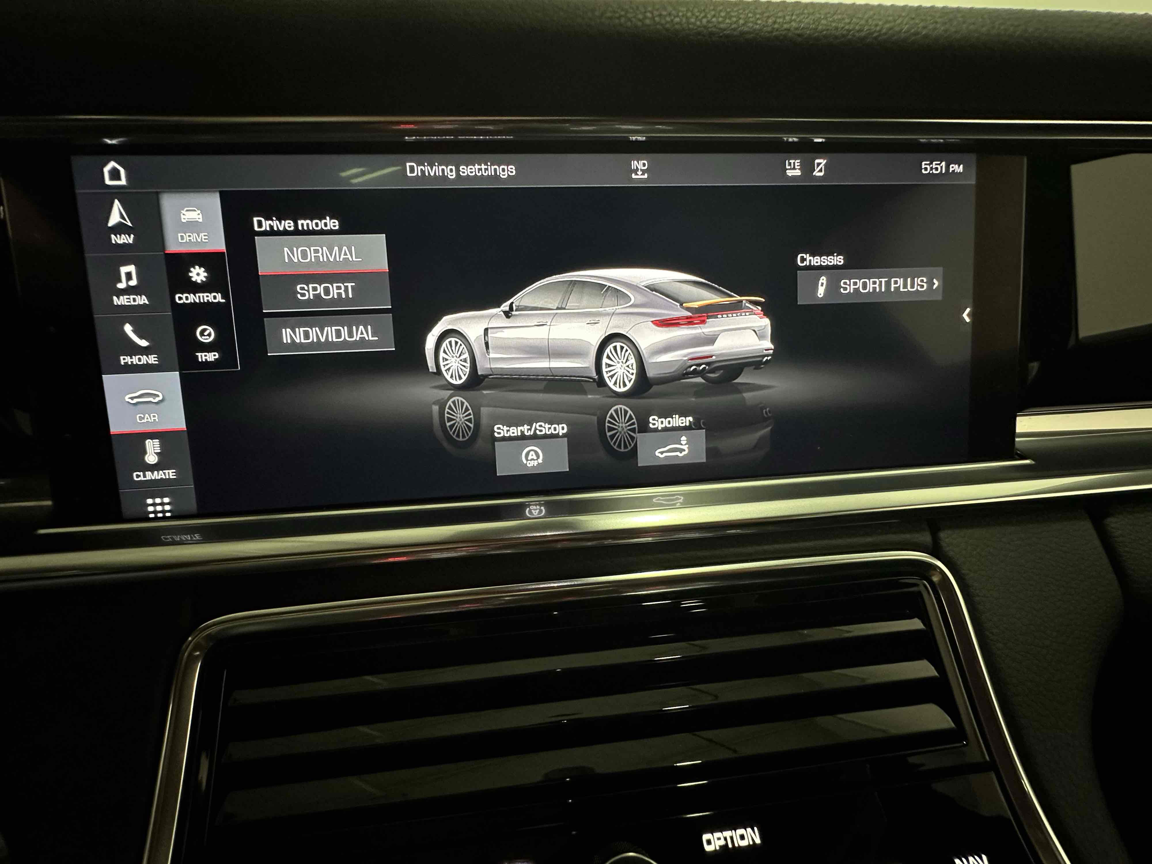 2020 Porsche Panamera 4 photo 27