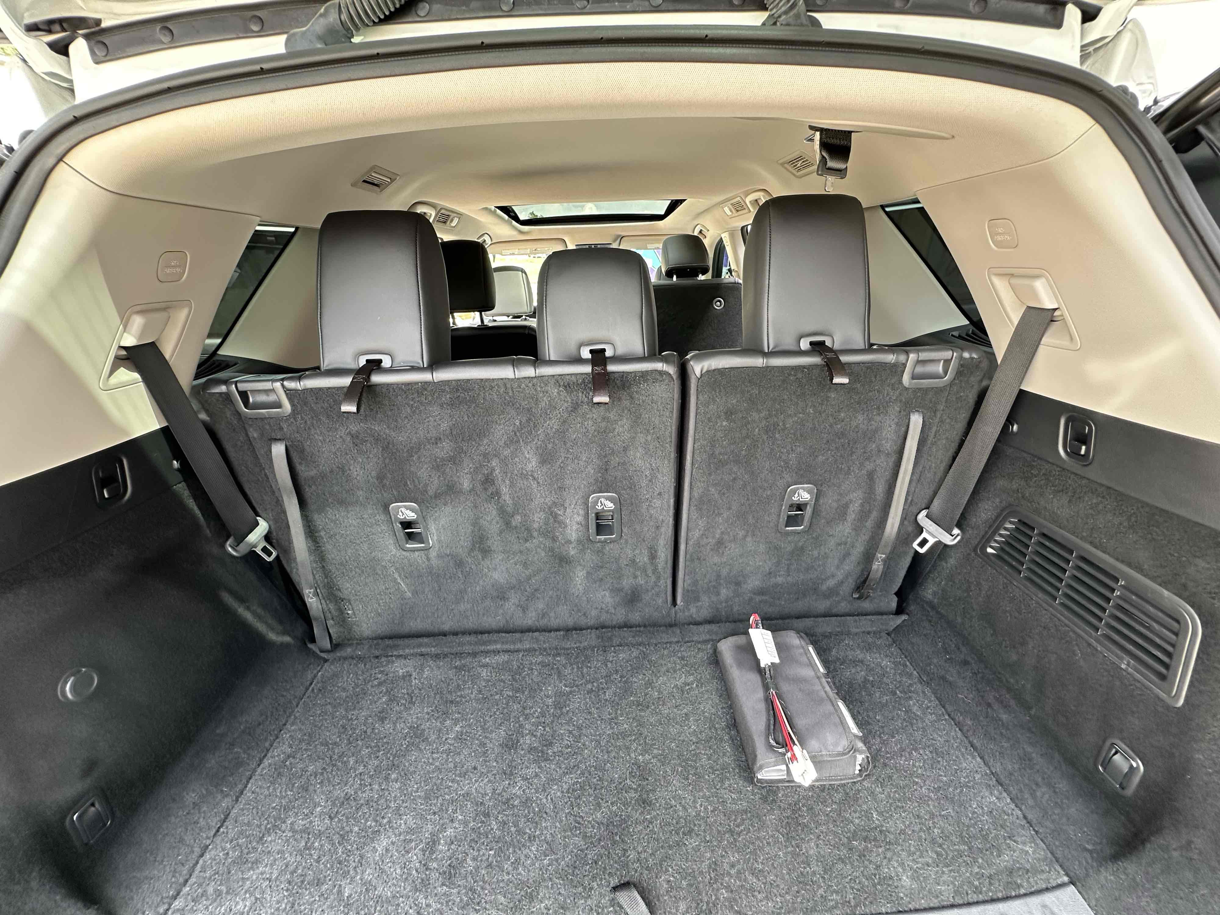 2022 Nissan Pathfinder SL photo 27