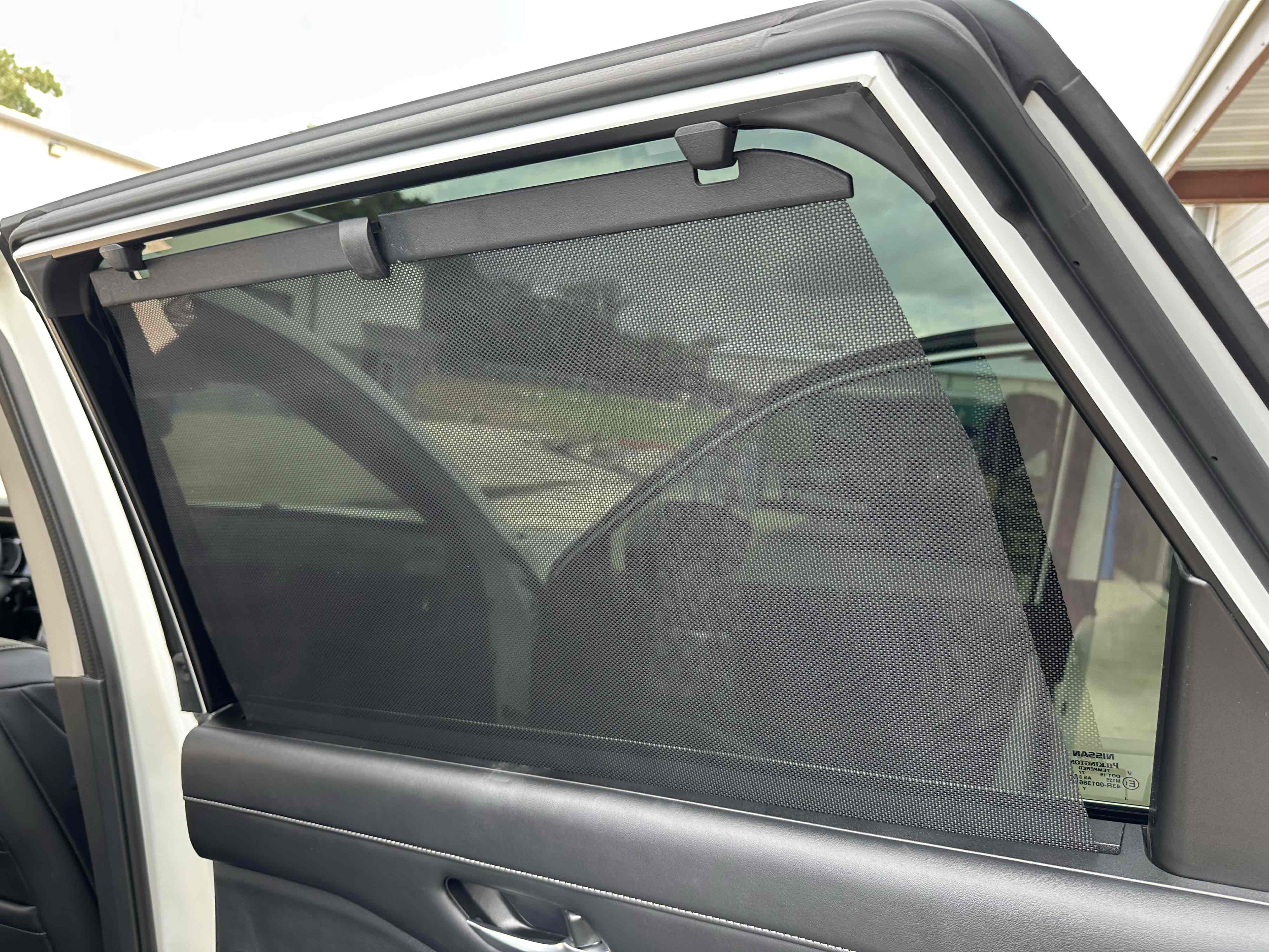 2022 Nissan Pathfinder SL photo 29