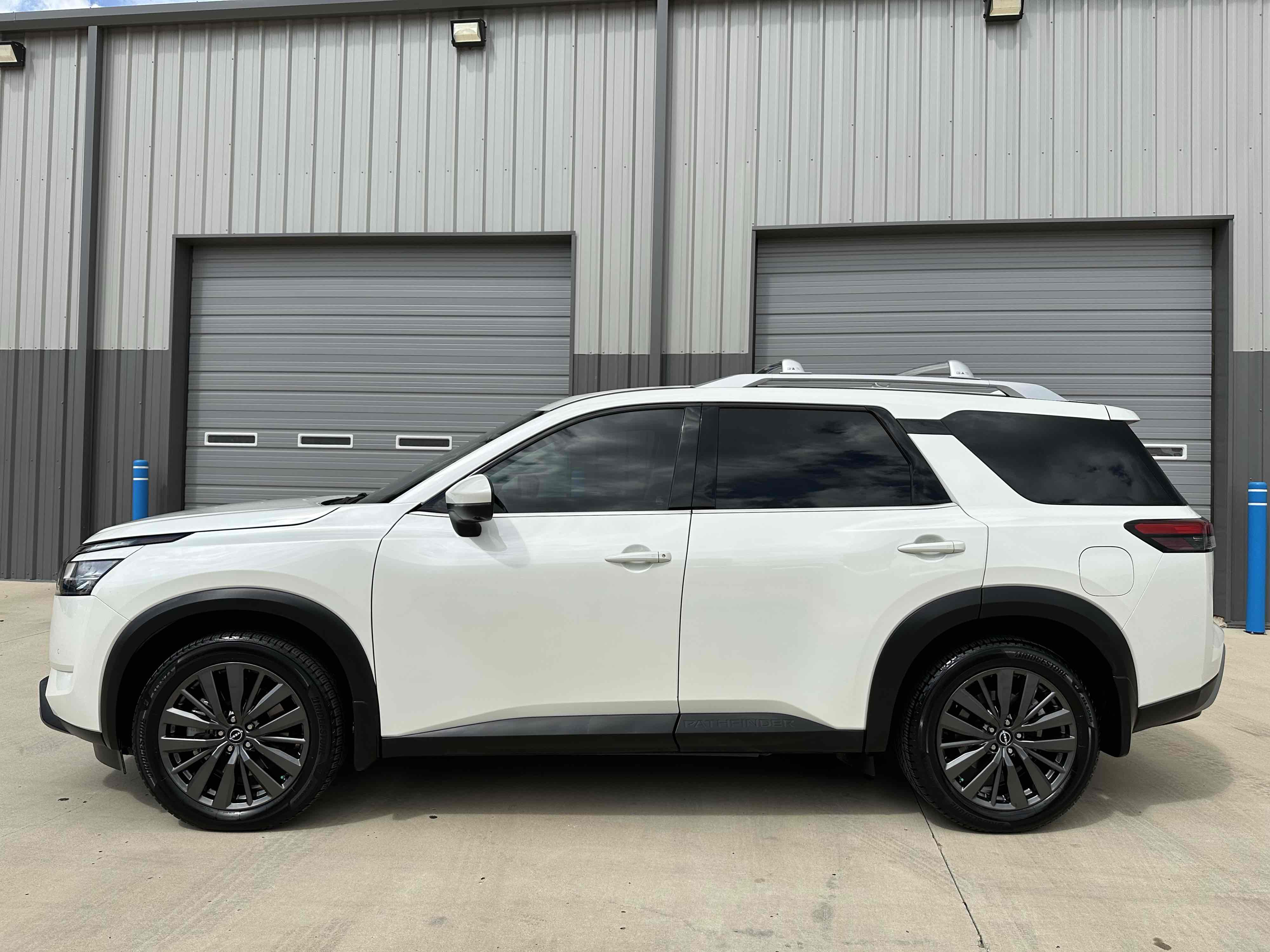 2022 Nissan Pathfinder SL photo 44