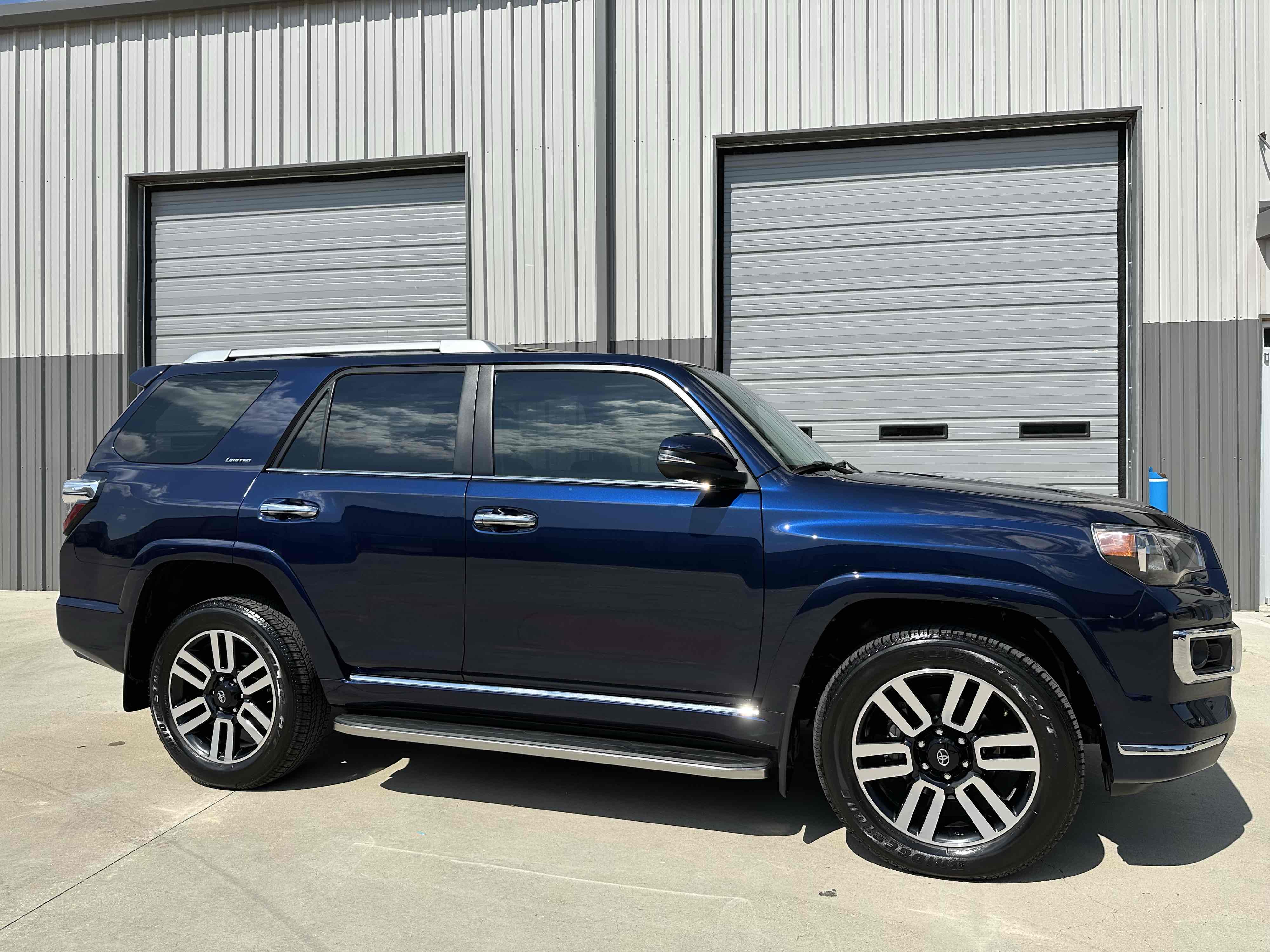 2024 Toyota 4Runner Limited photo 3