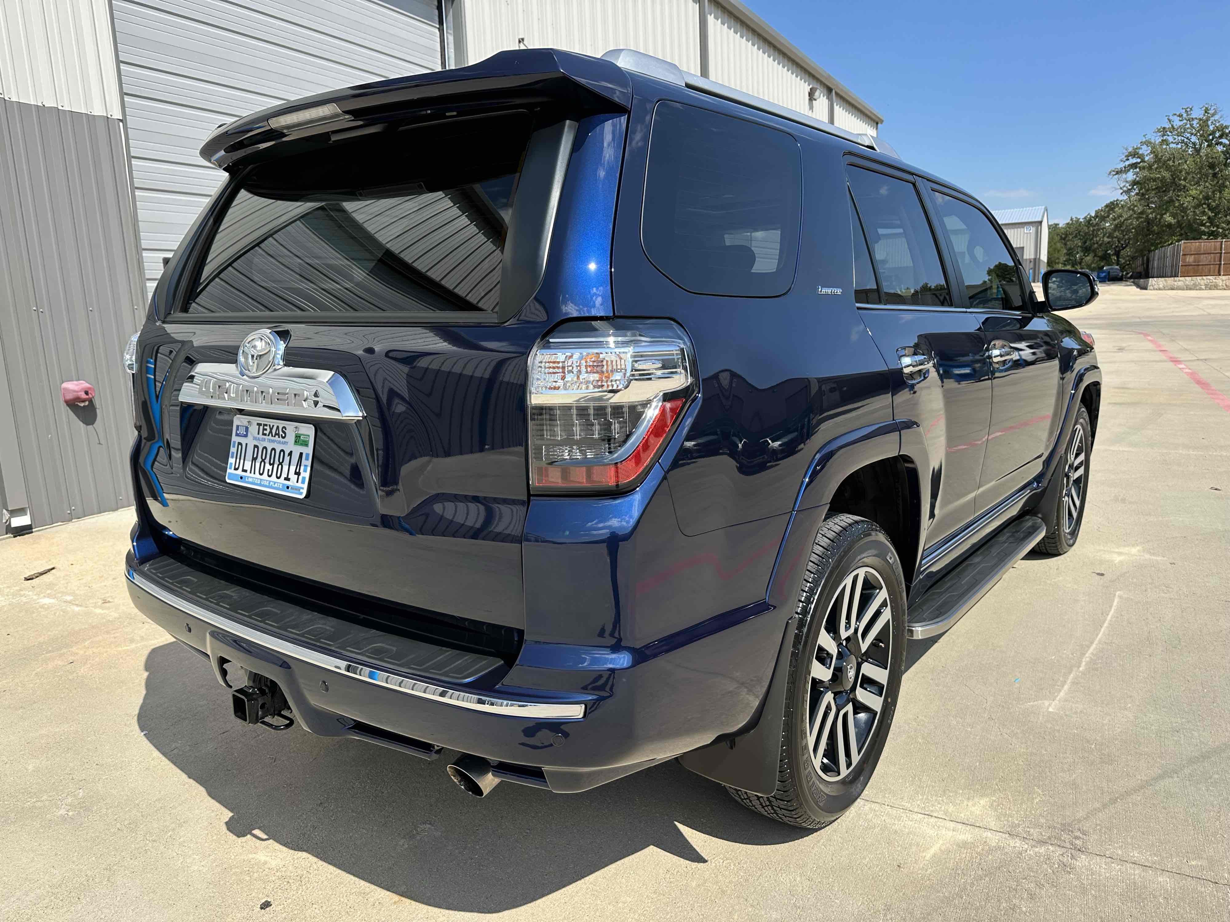 2024 Toyota 4Runner Limited photo 8