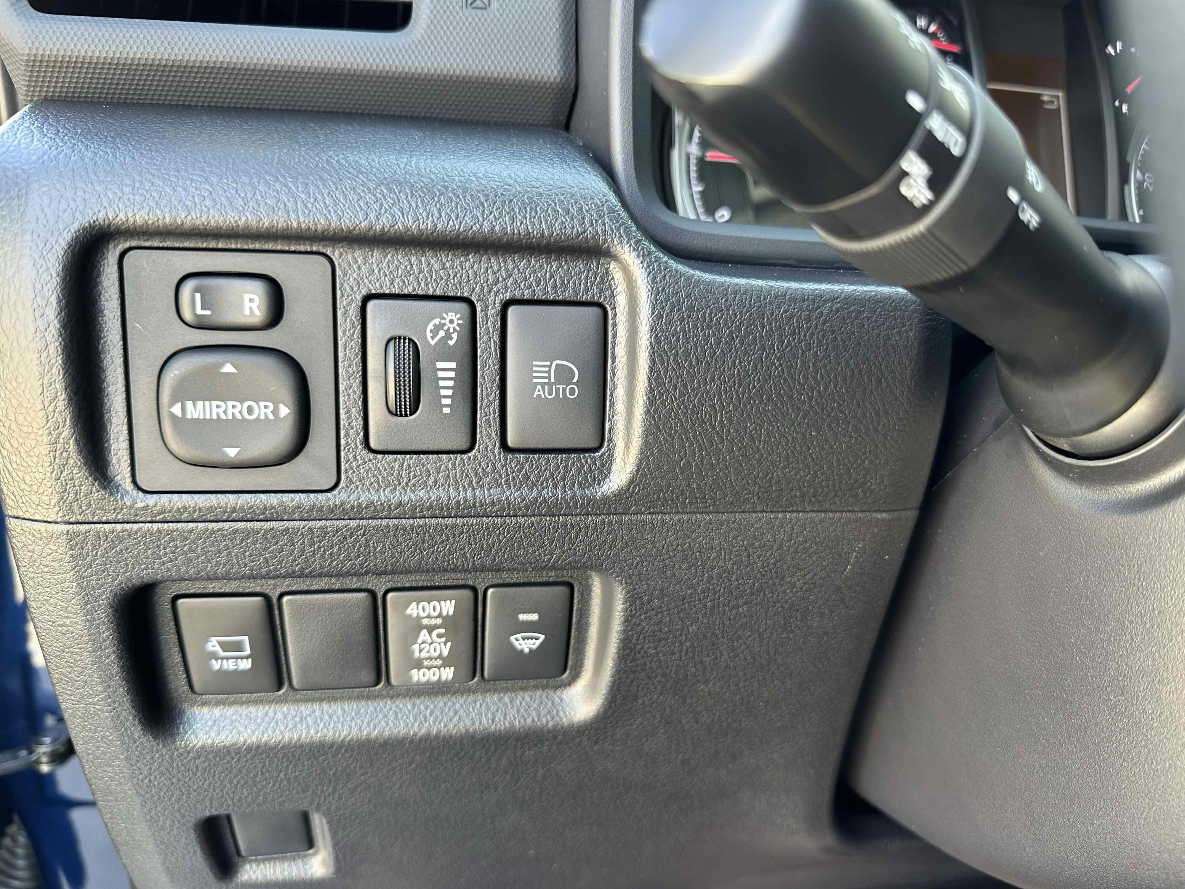 2024 Toyota 4Runner Limited photo 18