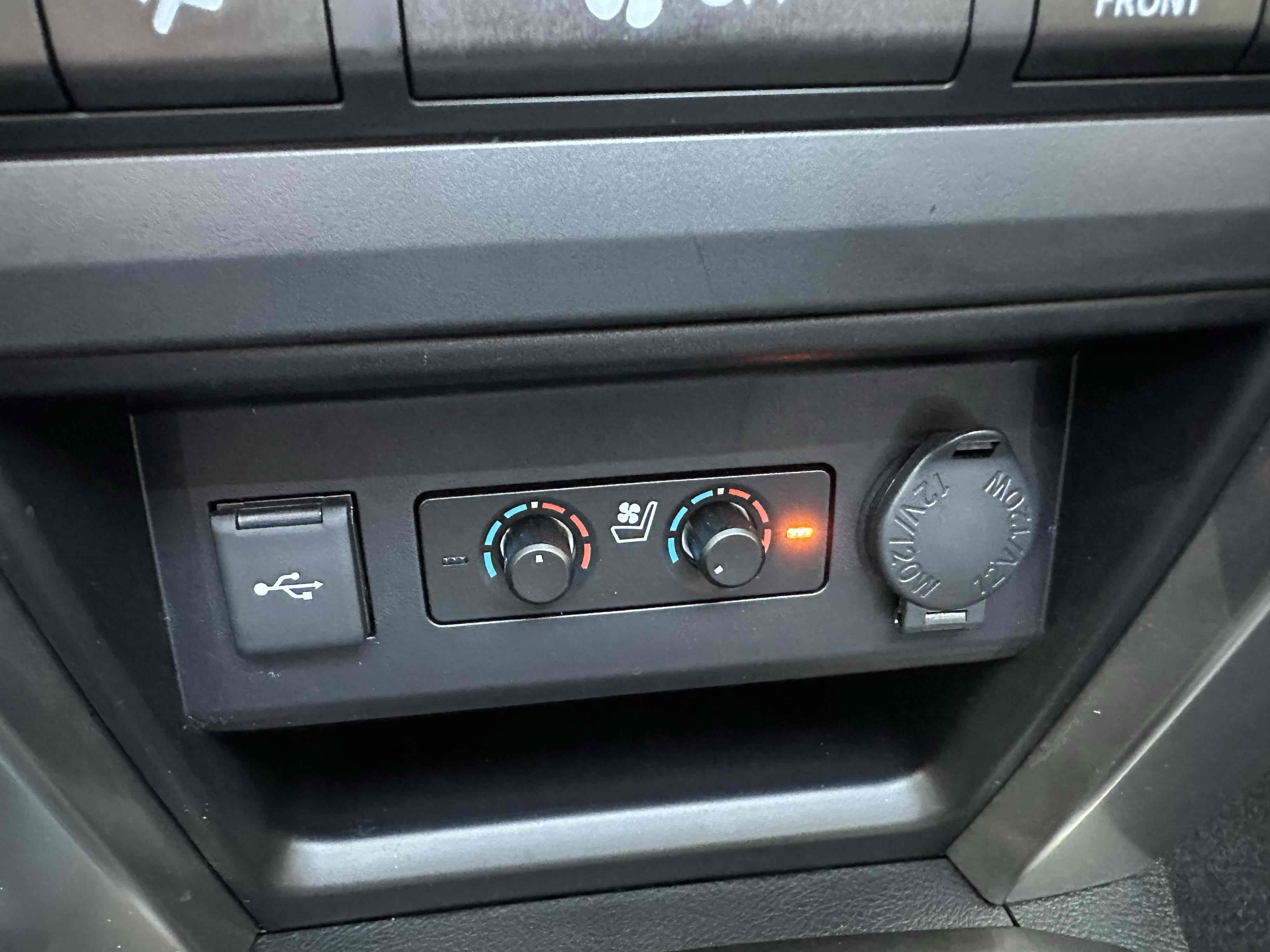 2024 Toyota 4Runner Limited photo 19
