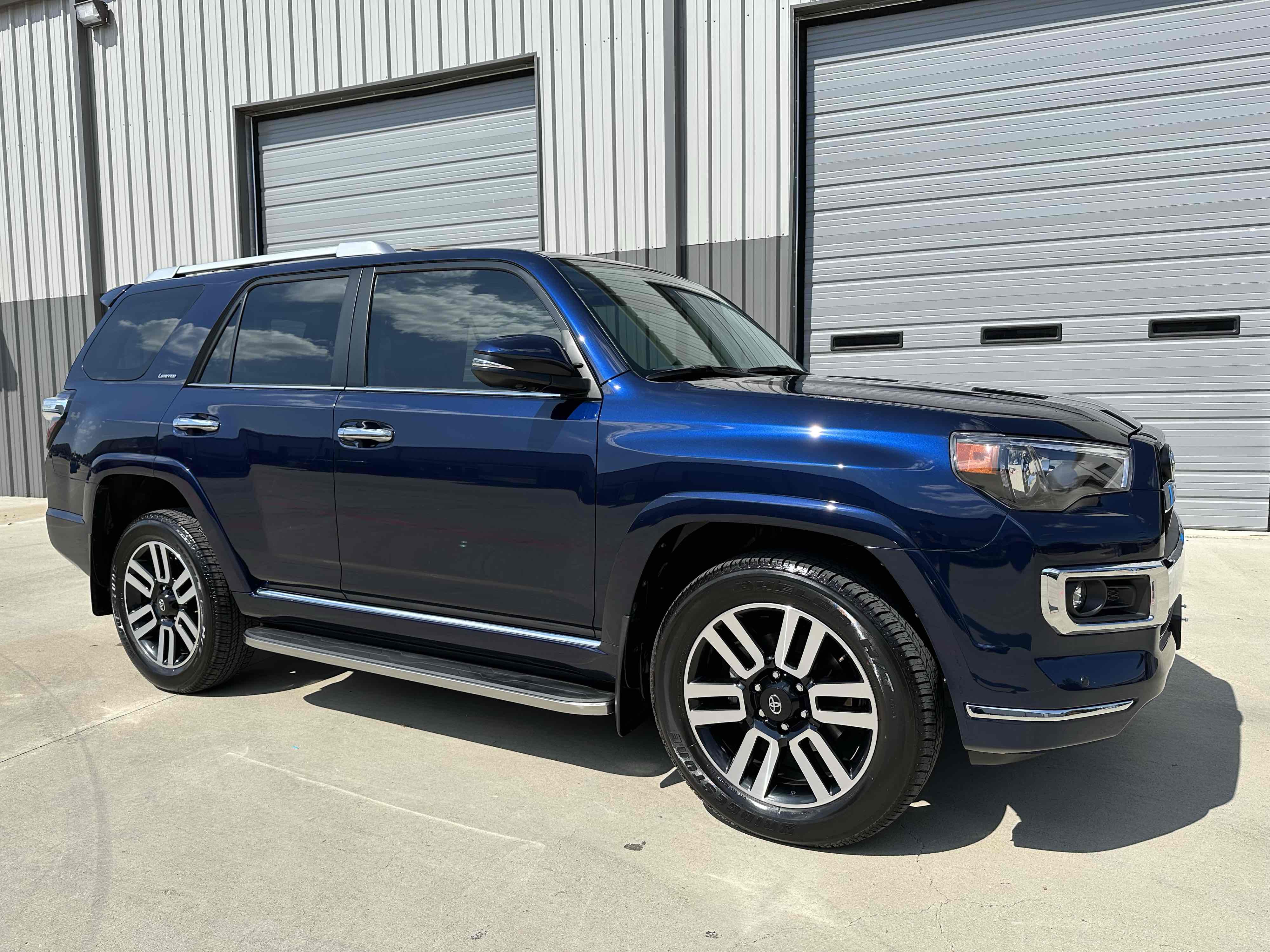 2024 Toyota 4Runner Limited photo 2