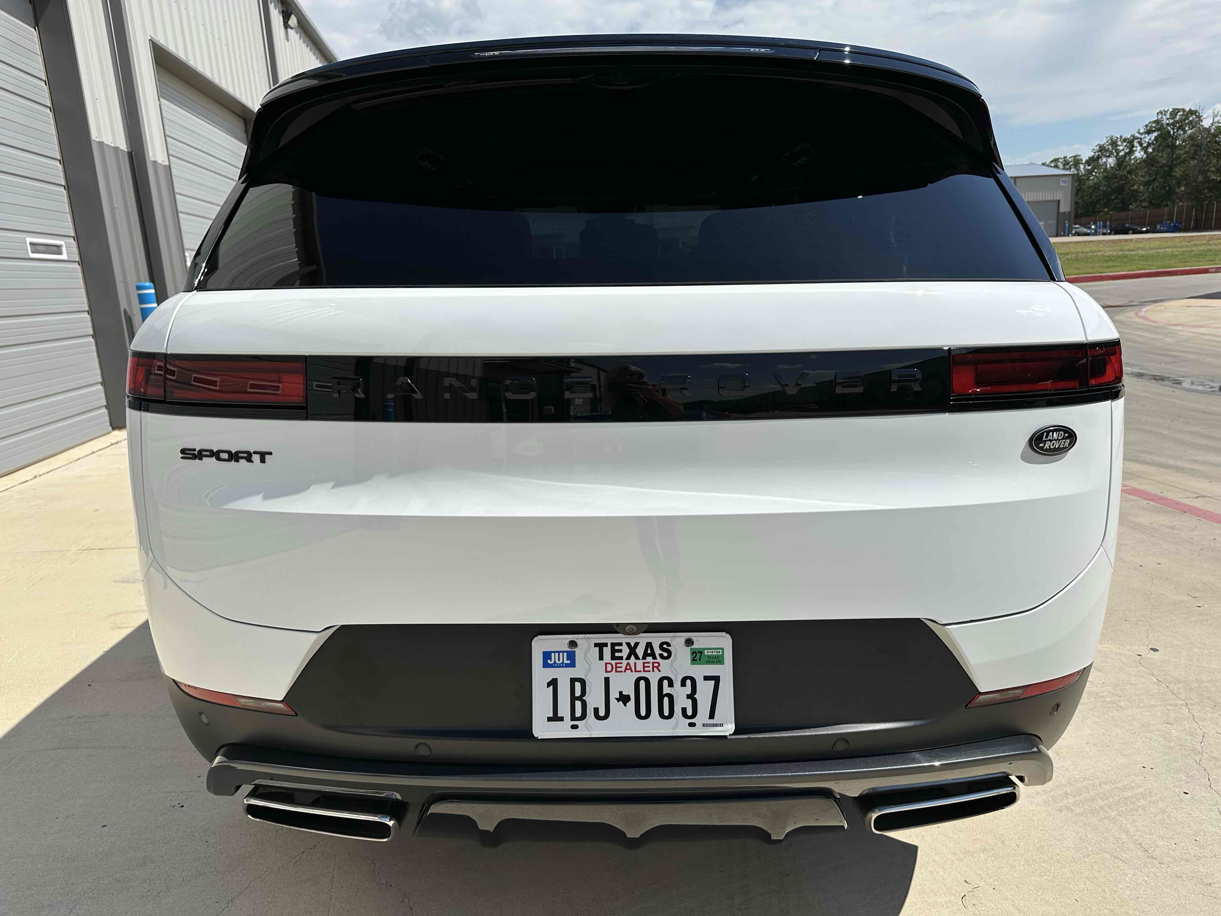 2023 Land Rover Range Rover Sport P360 Dynamic SE photo 16