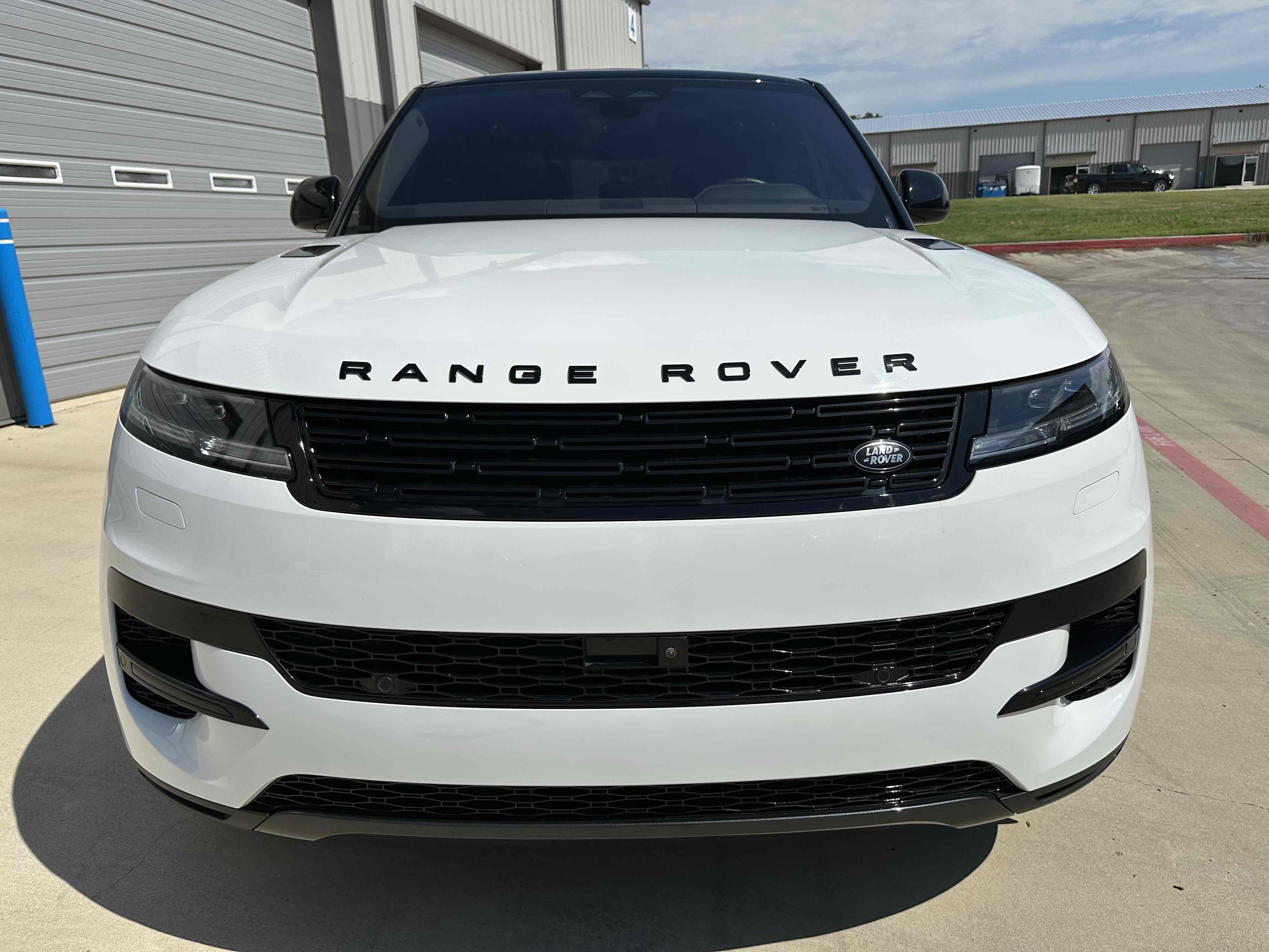 2023 Land Rover Range Rover Sport P360 Dynamic SE photo 21