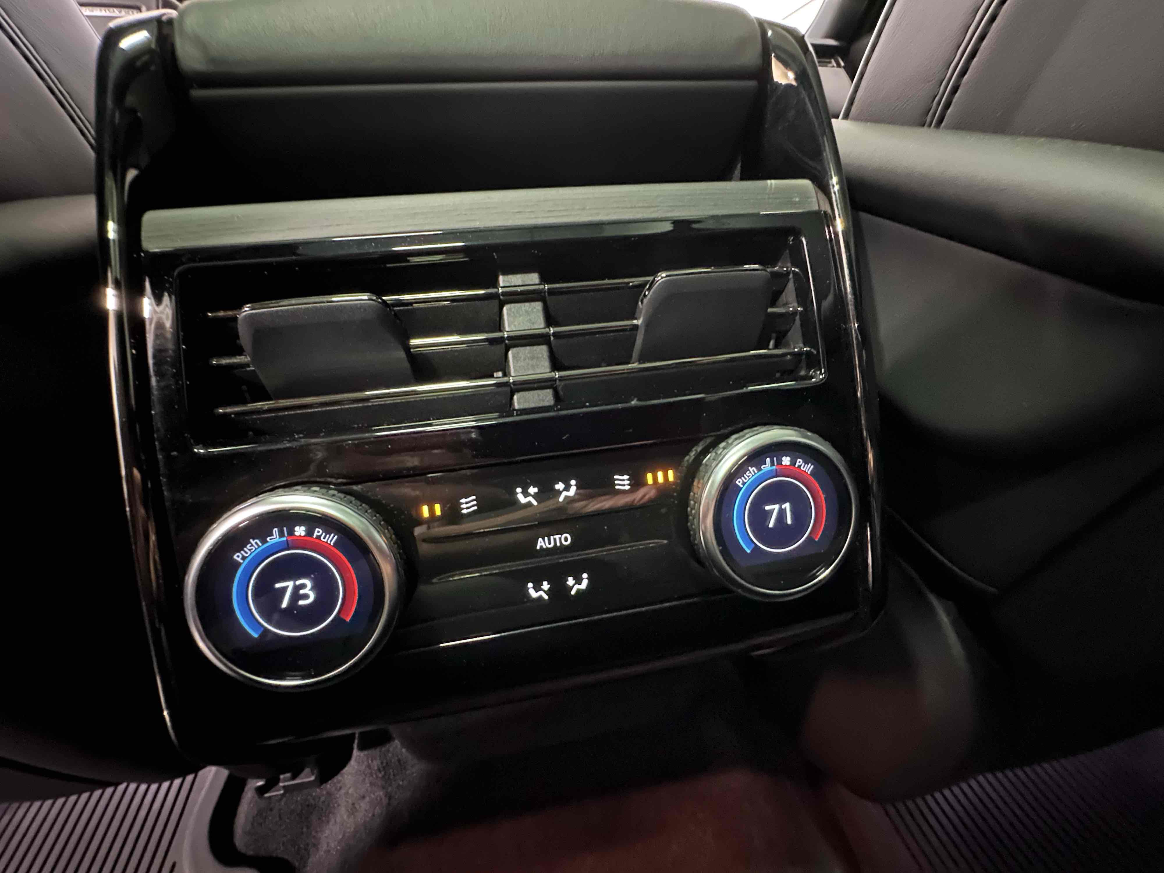 2023 Land Rover Range Rover Sport P360 Dynamic SE photo 29