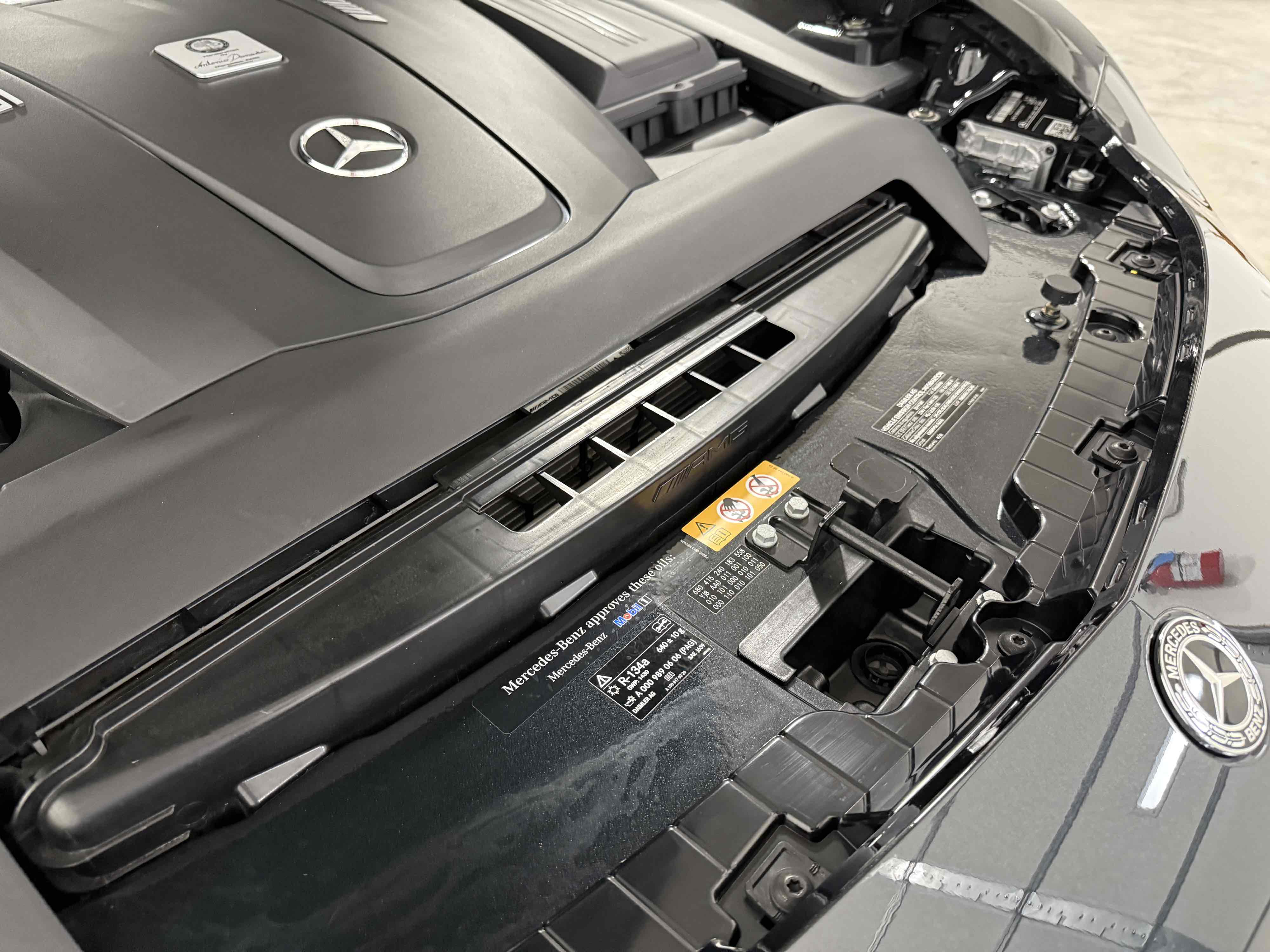 2019 Mercedes Benz AMG GT GT C photo 16