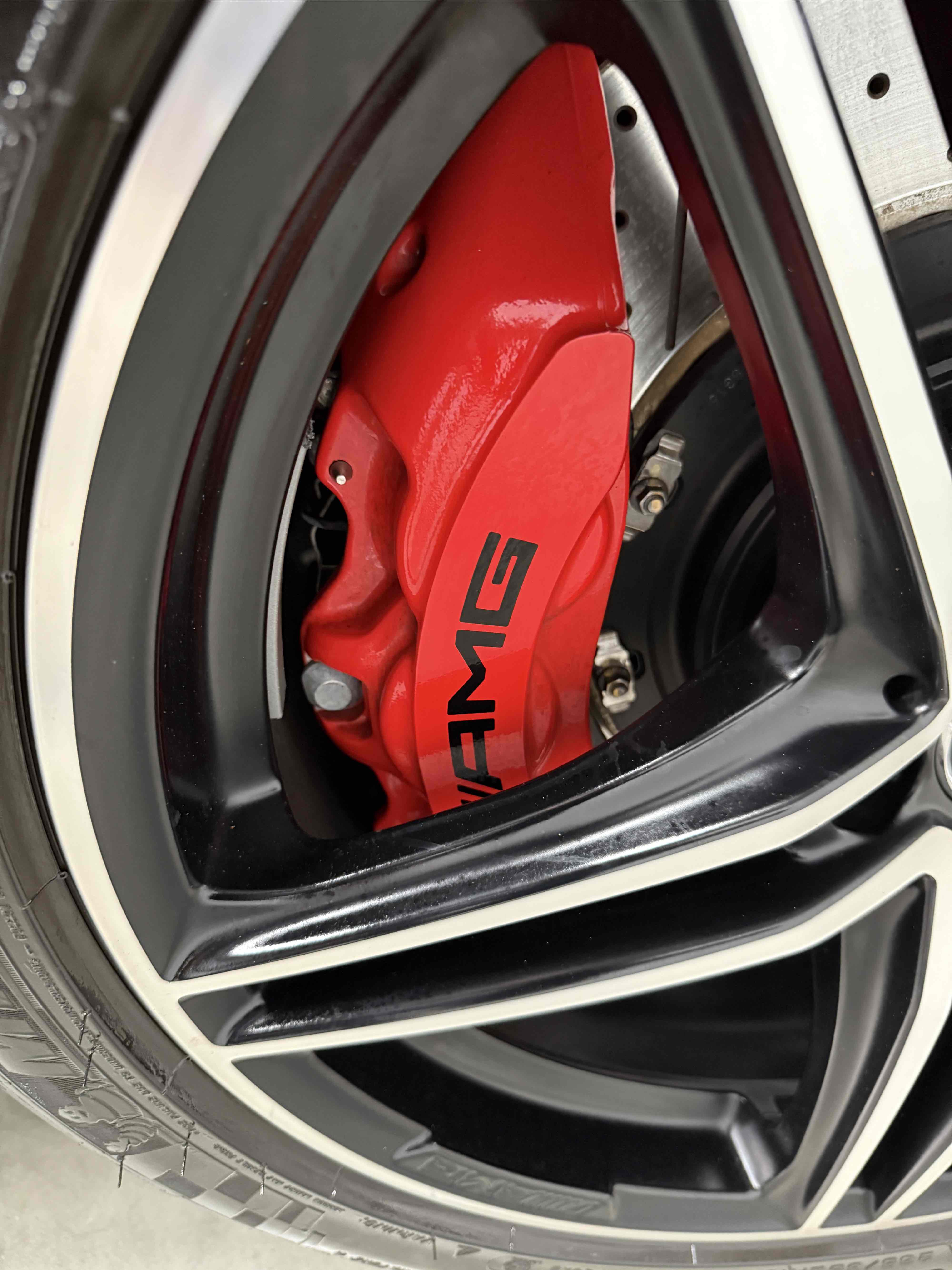 2019 Mercedes Benz AMG GT GT C photo 19
