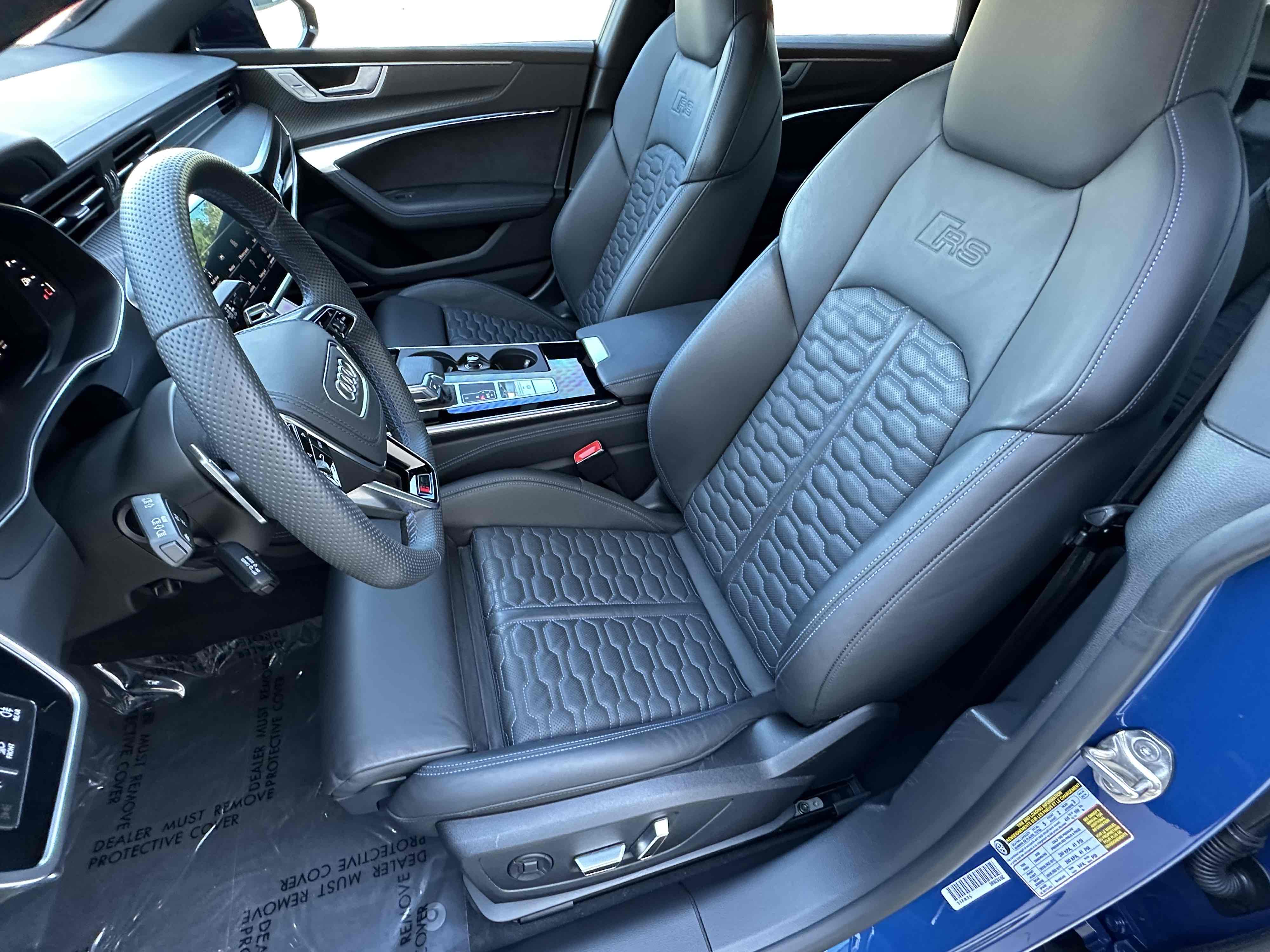 2025 Audi RS 7 Performance photo 4