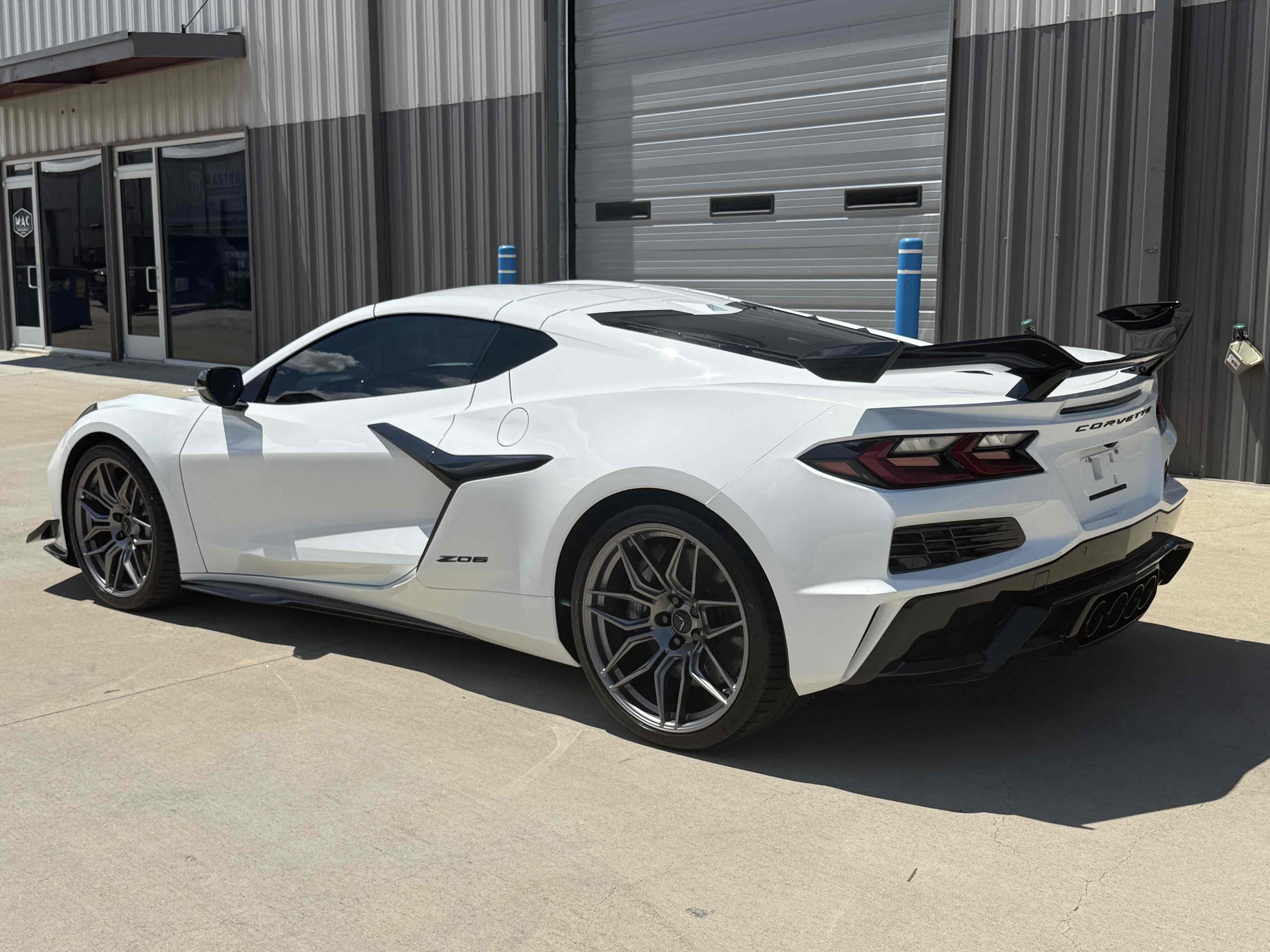2024 Chevrolet Corvette 3LZ - Photo 40