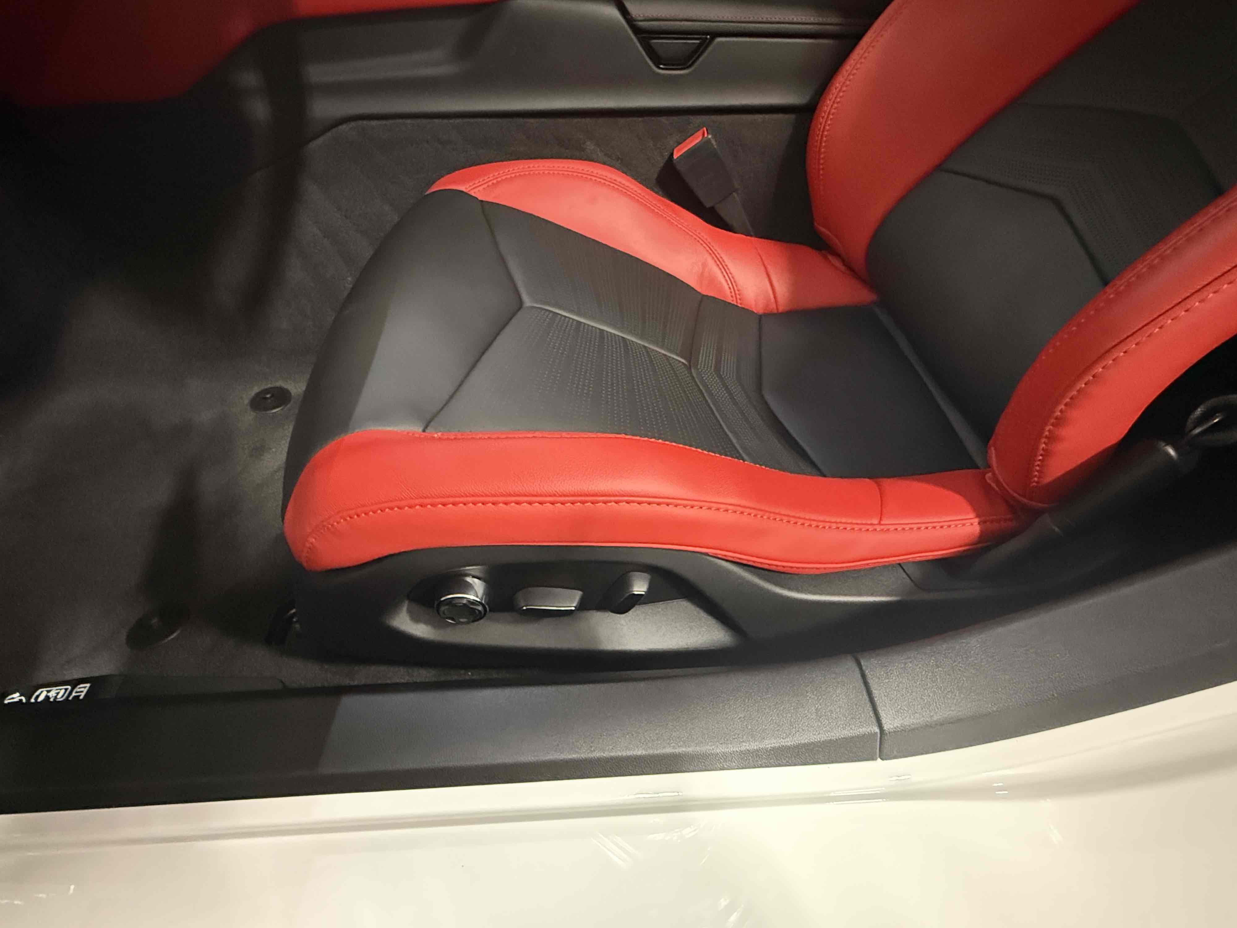 2024 Chevrolet Corvette 3LZ - Photo 95