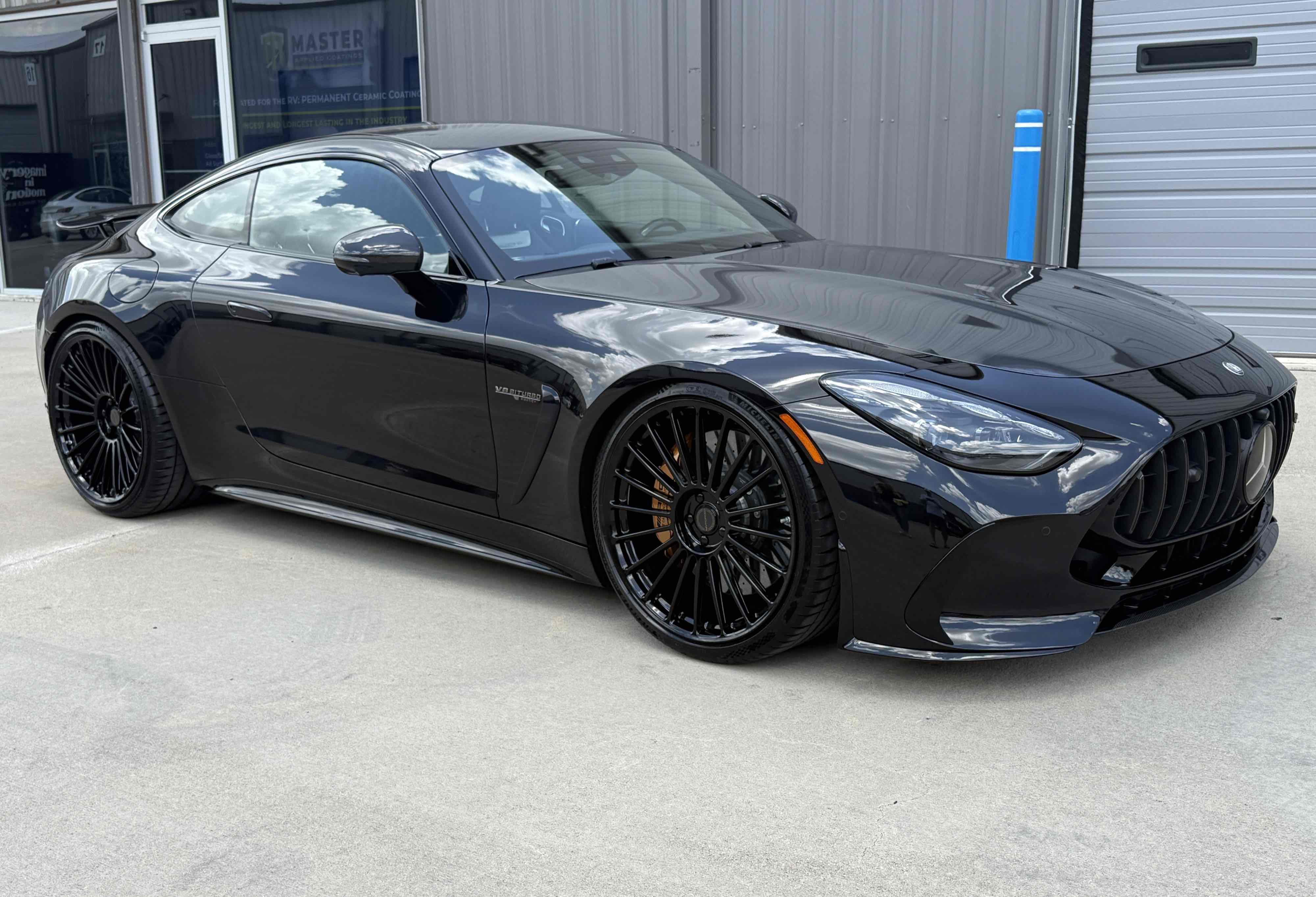 2025 Mercedes-Benz AMG GT Coupe 63 - Photo 5