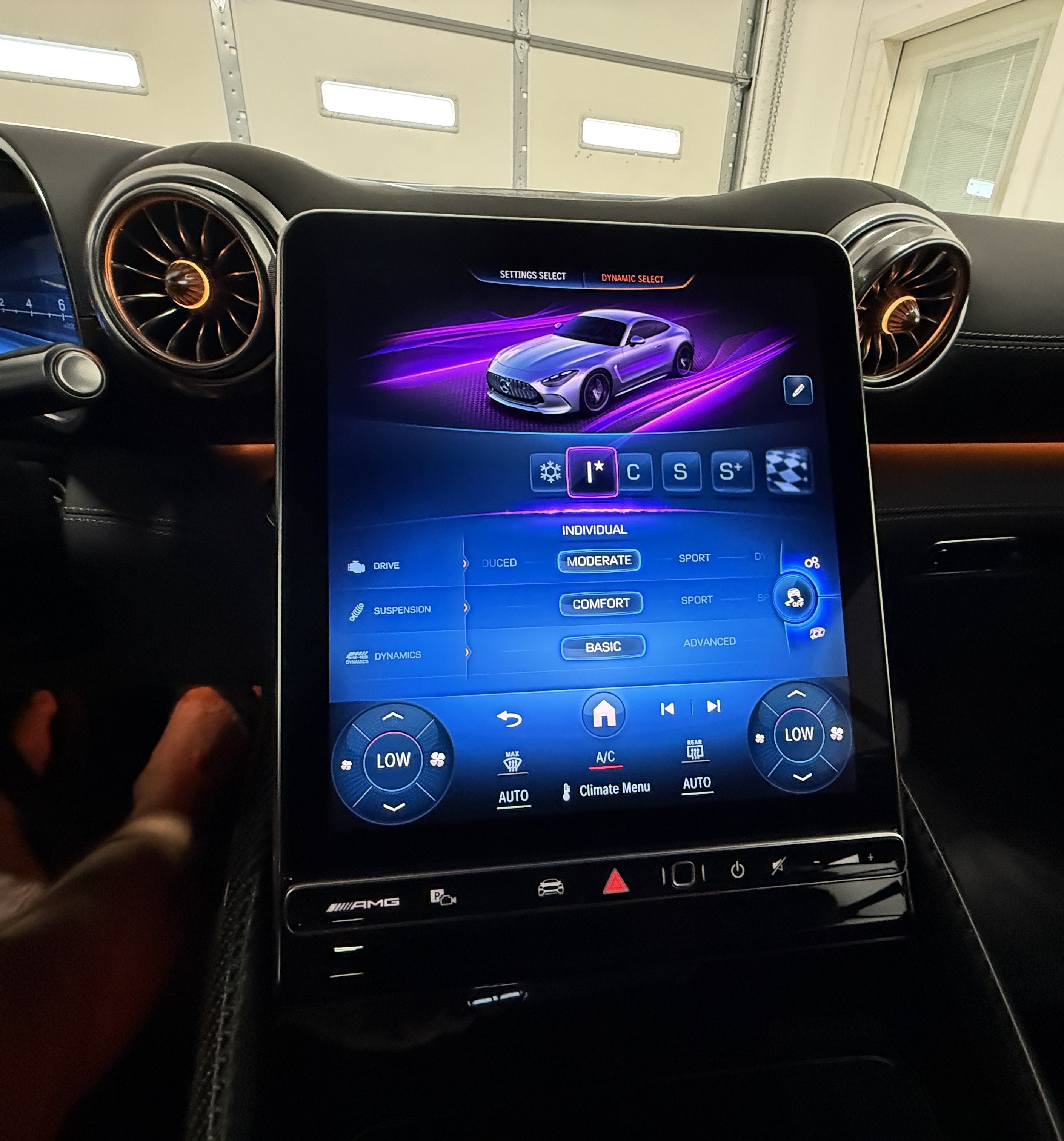 2025 Mercedes-Benz AMG GT Coupe 63 - Photo 101