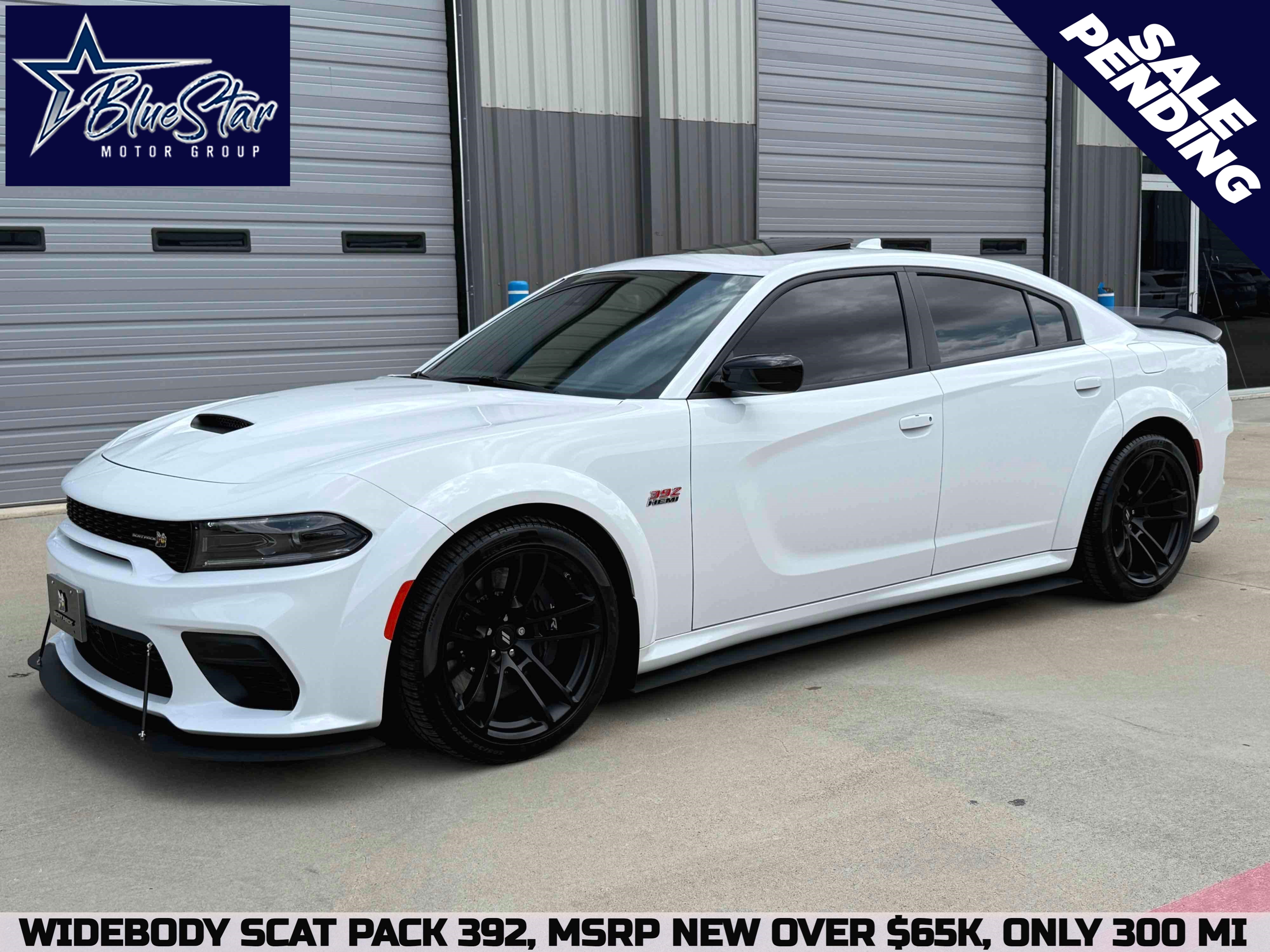 White Knuckle Clearcoat 2023 Dodge Charger Sedan Rear-Wheel Drive Automatic