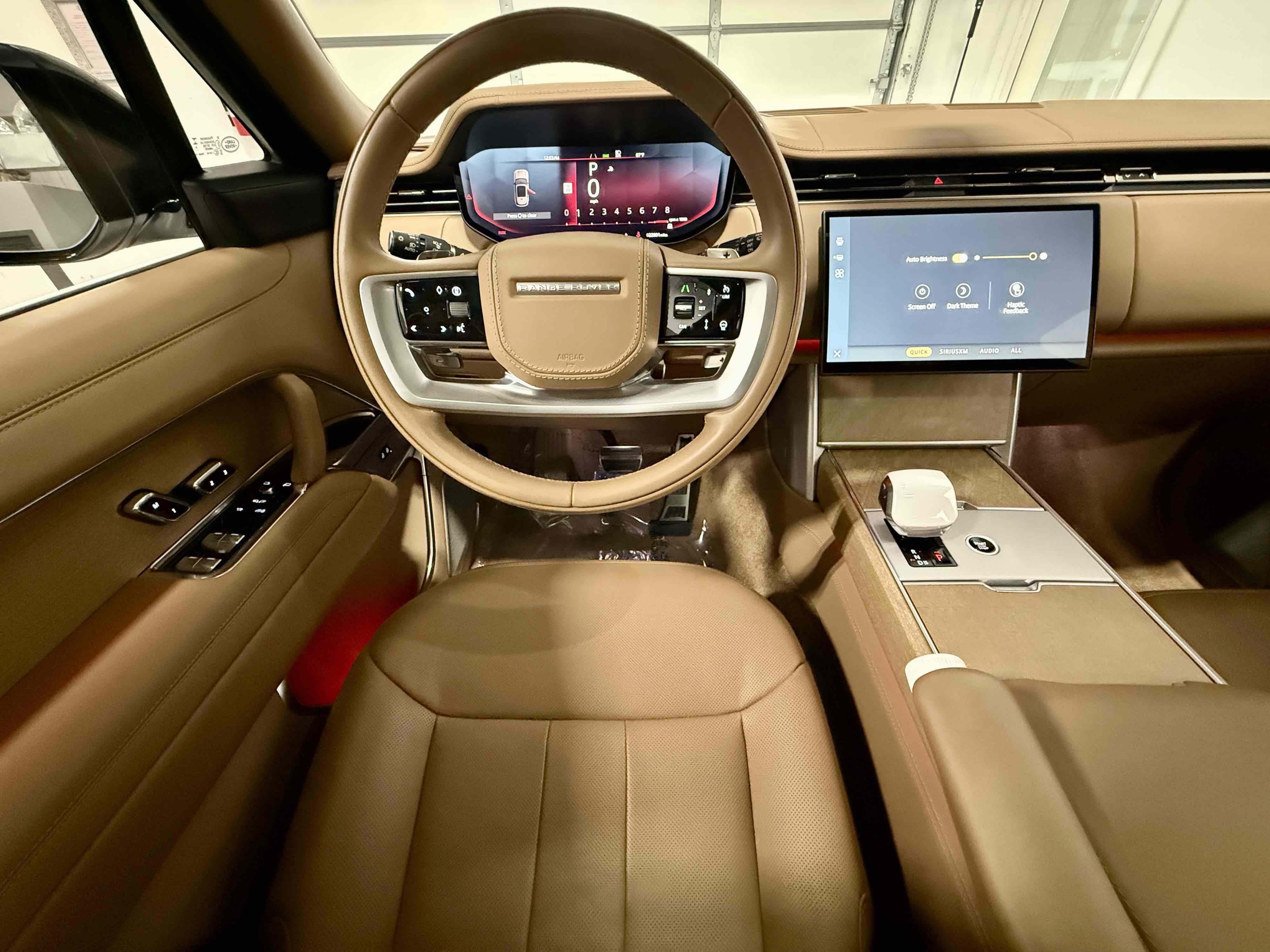 2024 Land Rover Range Rover SV - Photo 13