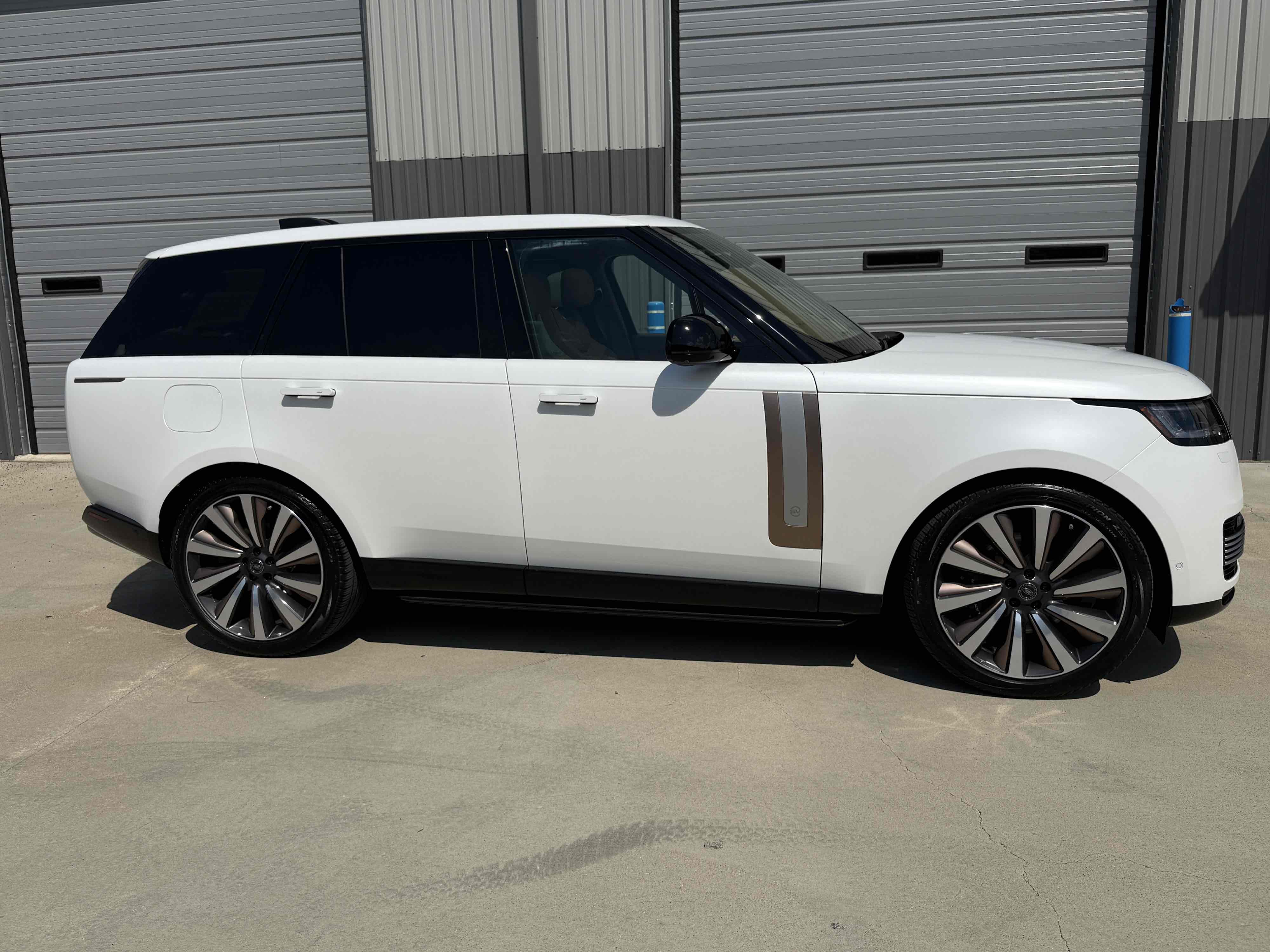 2024 Land Rover Range Rover SV - Photo 36