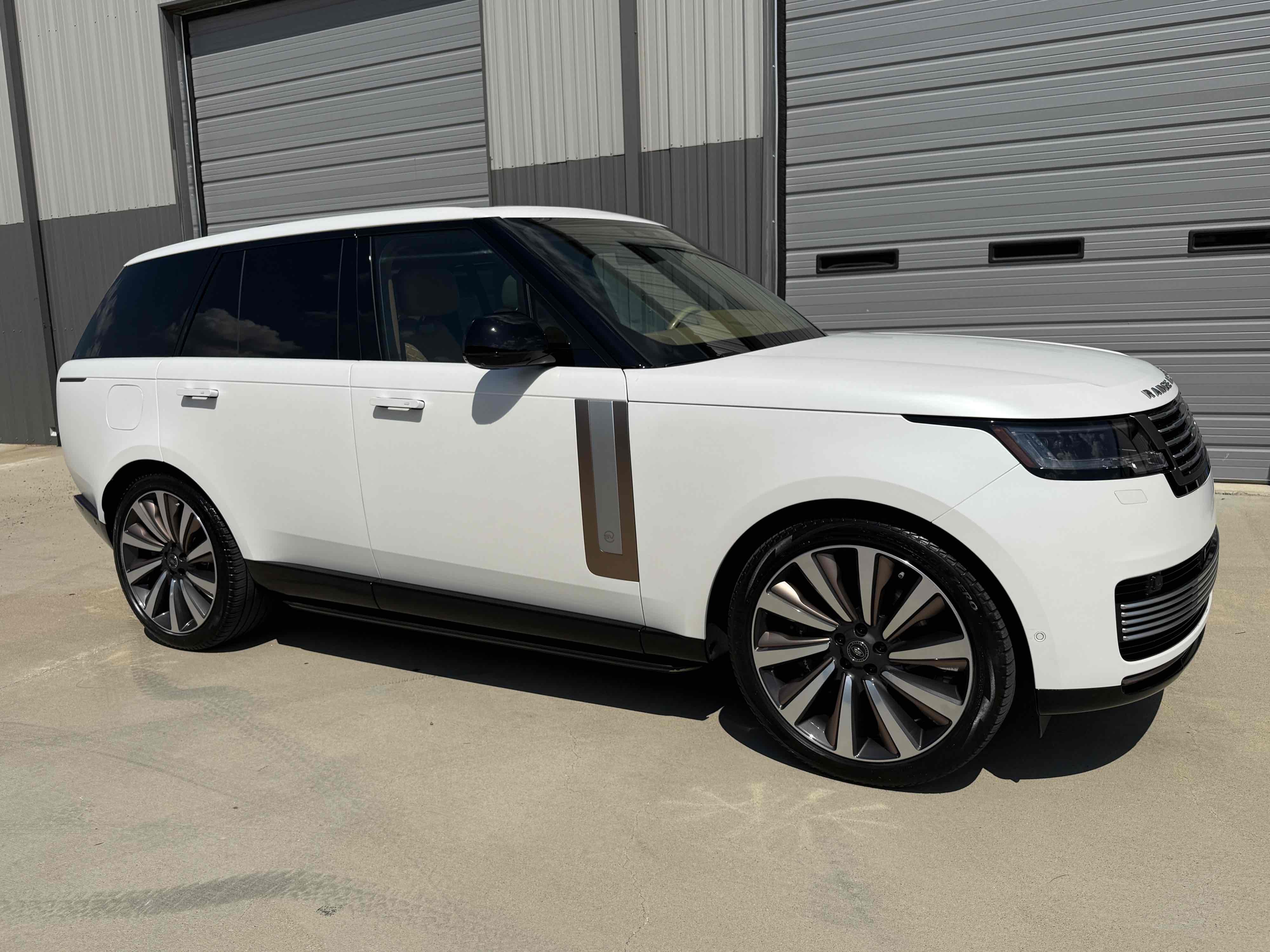 2024 Land Rover Range Rover SV - Photo 42