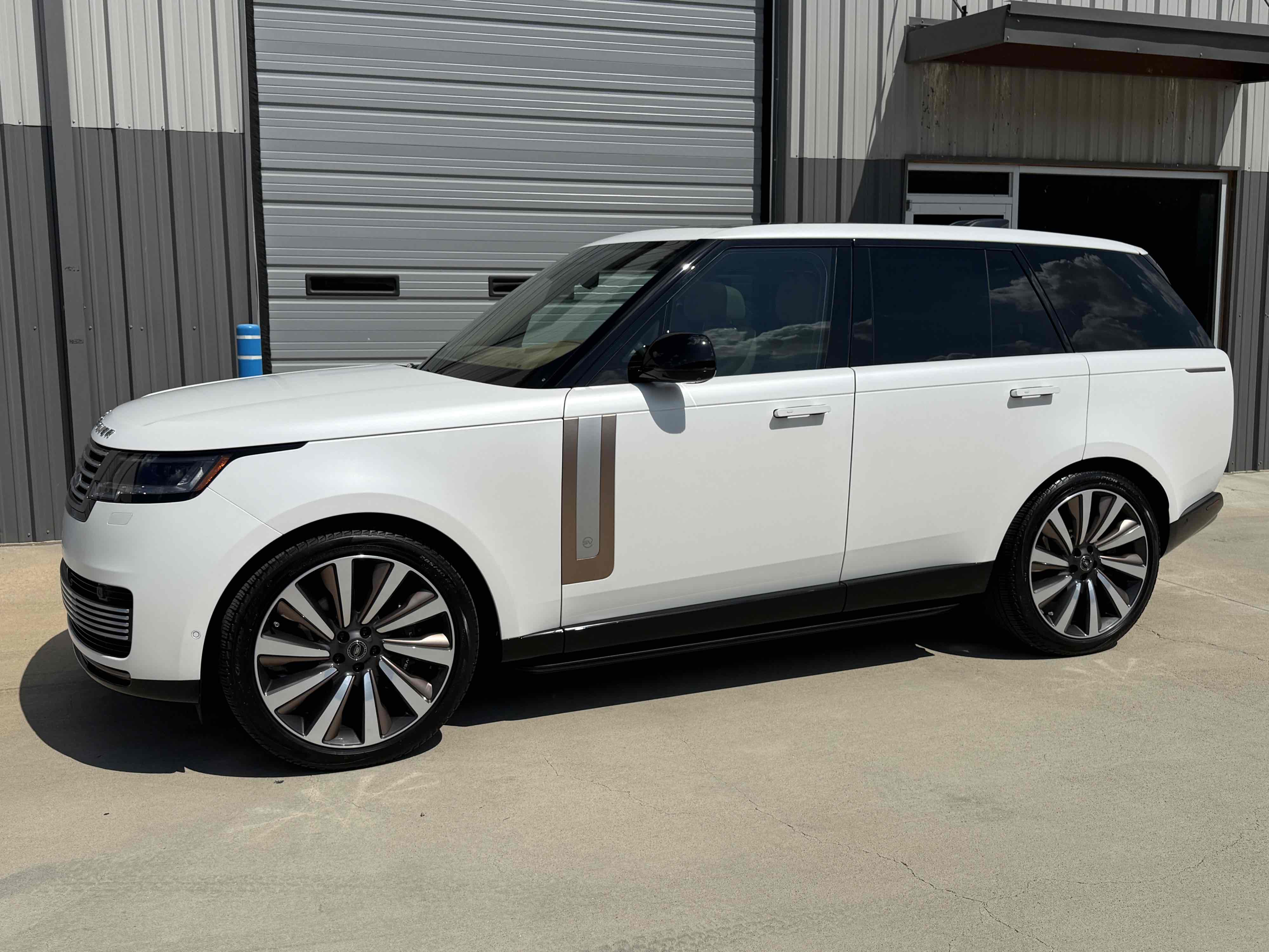 2024 Land Rover Range Rover SV - Photo 51