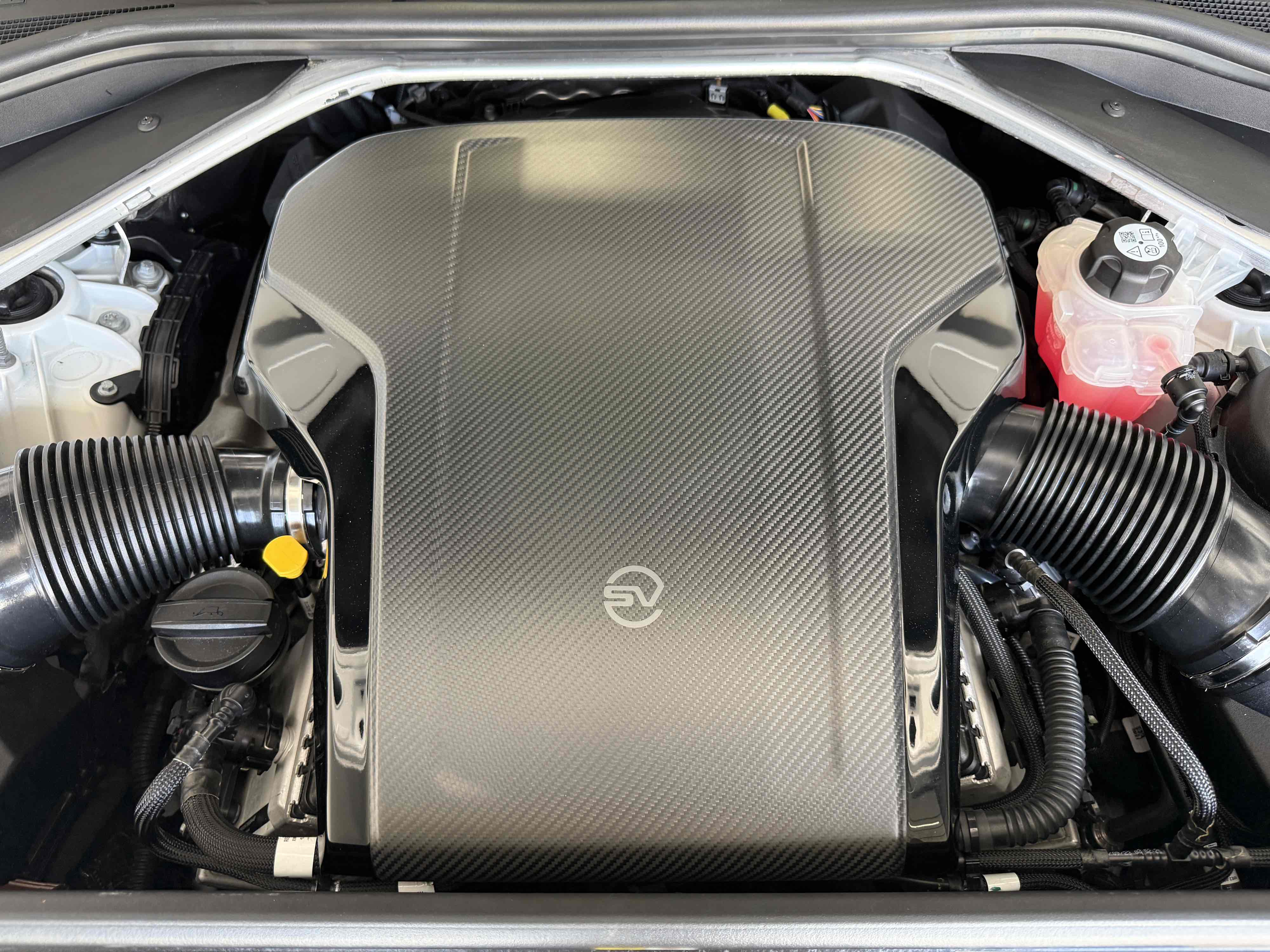 2024 Land Rover Range Rover SV - Photo 9