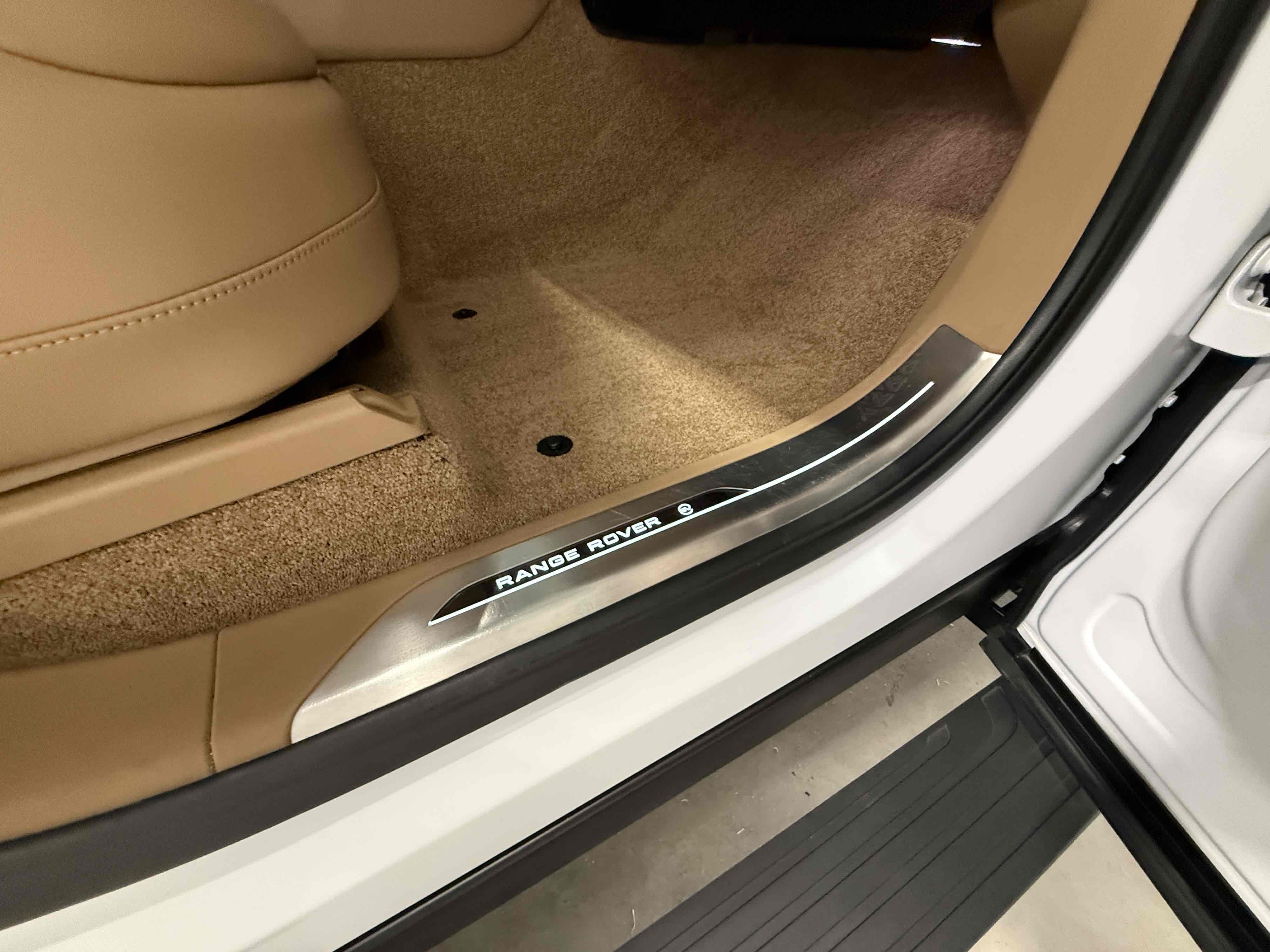 2024 Land Rover Range Rover SV - Photo 90