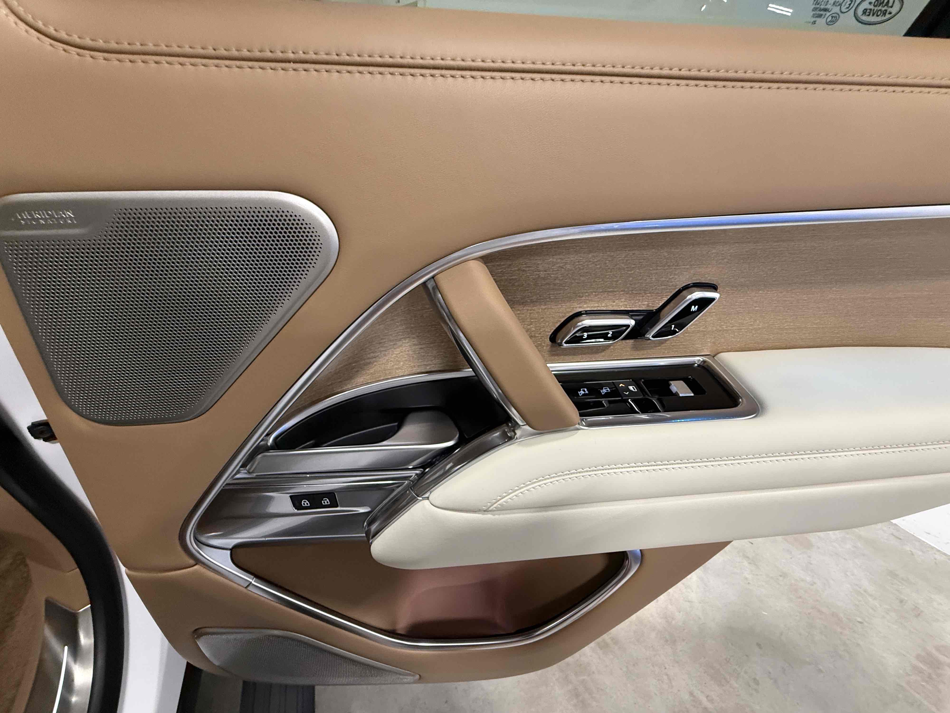 2024 Land Rover Range Rover SV - Photo 127