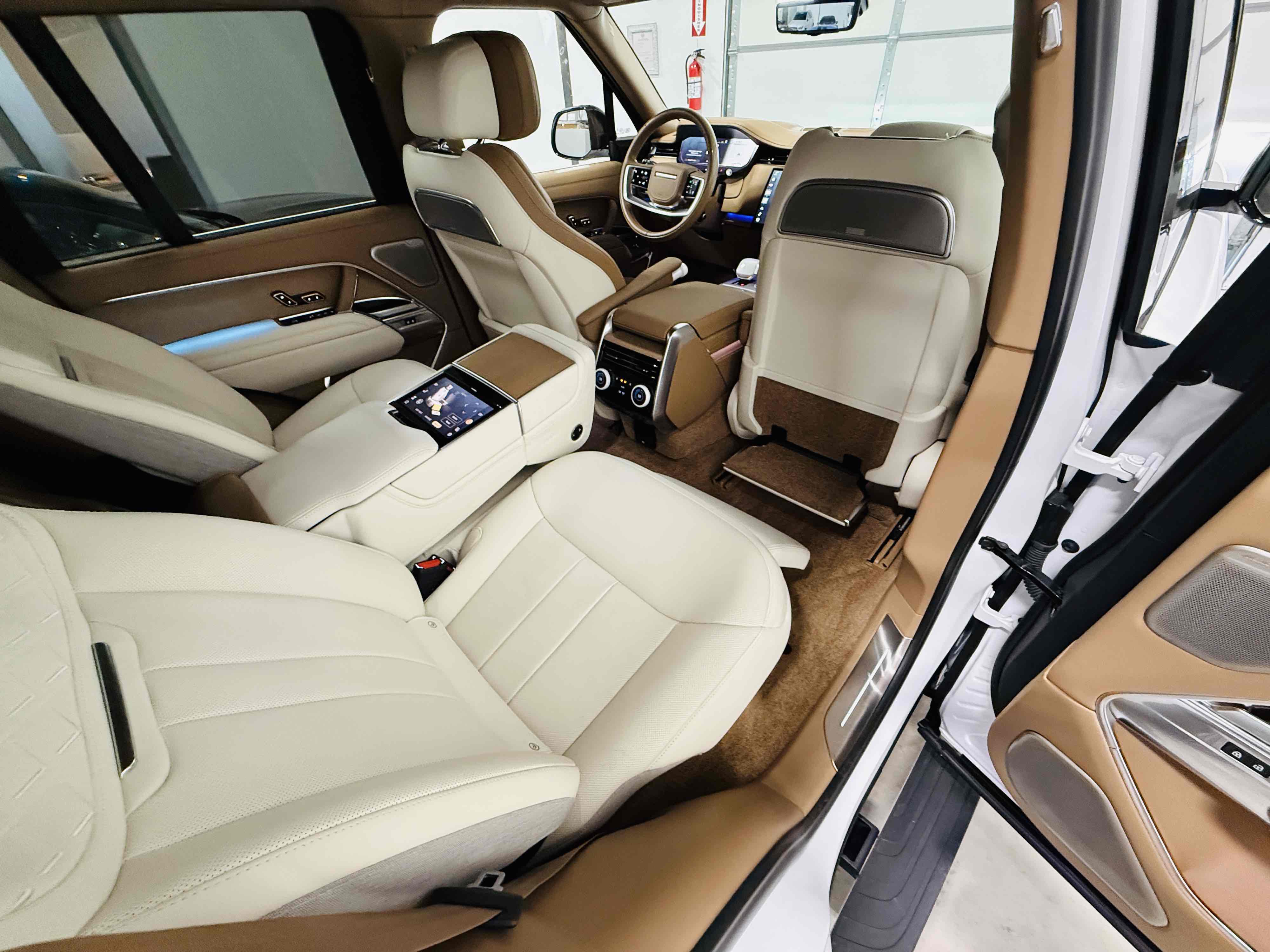 2024 Land Rover Range Rover SV - Photo 130